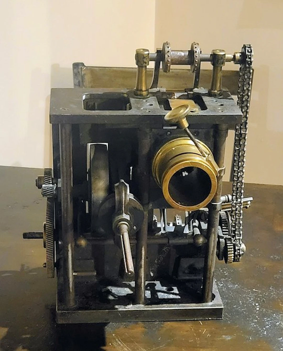 Pathe Tête de Projecteur 35mm - Type Pathé "Renforcé" Film projector