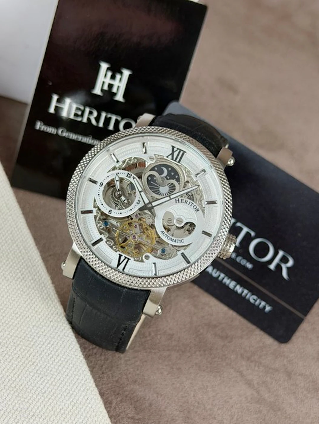 Heritor - Aries Skeleton Dial - Black/White - No reserve...