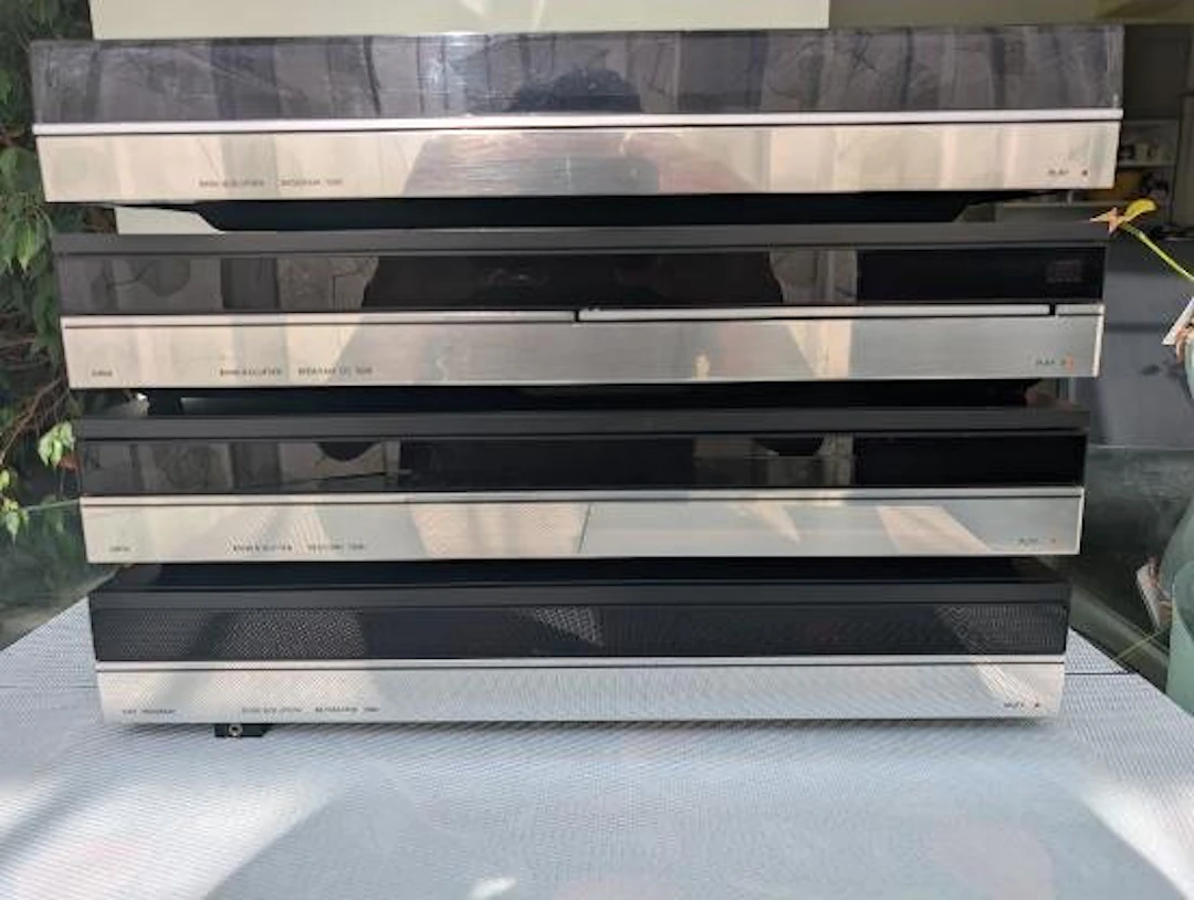 Bang & Olufsen Jacob Jensen - Beosystem 7000 Hi-fi set - Multiple models