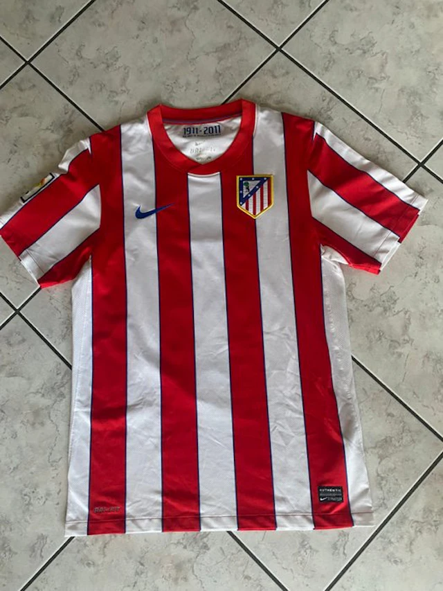 Atlético Madrid - Spanish Championship - 2011 - Football jersey