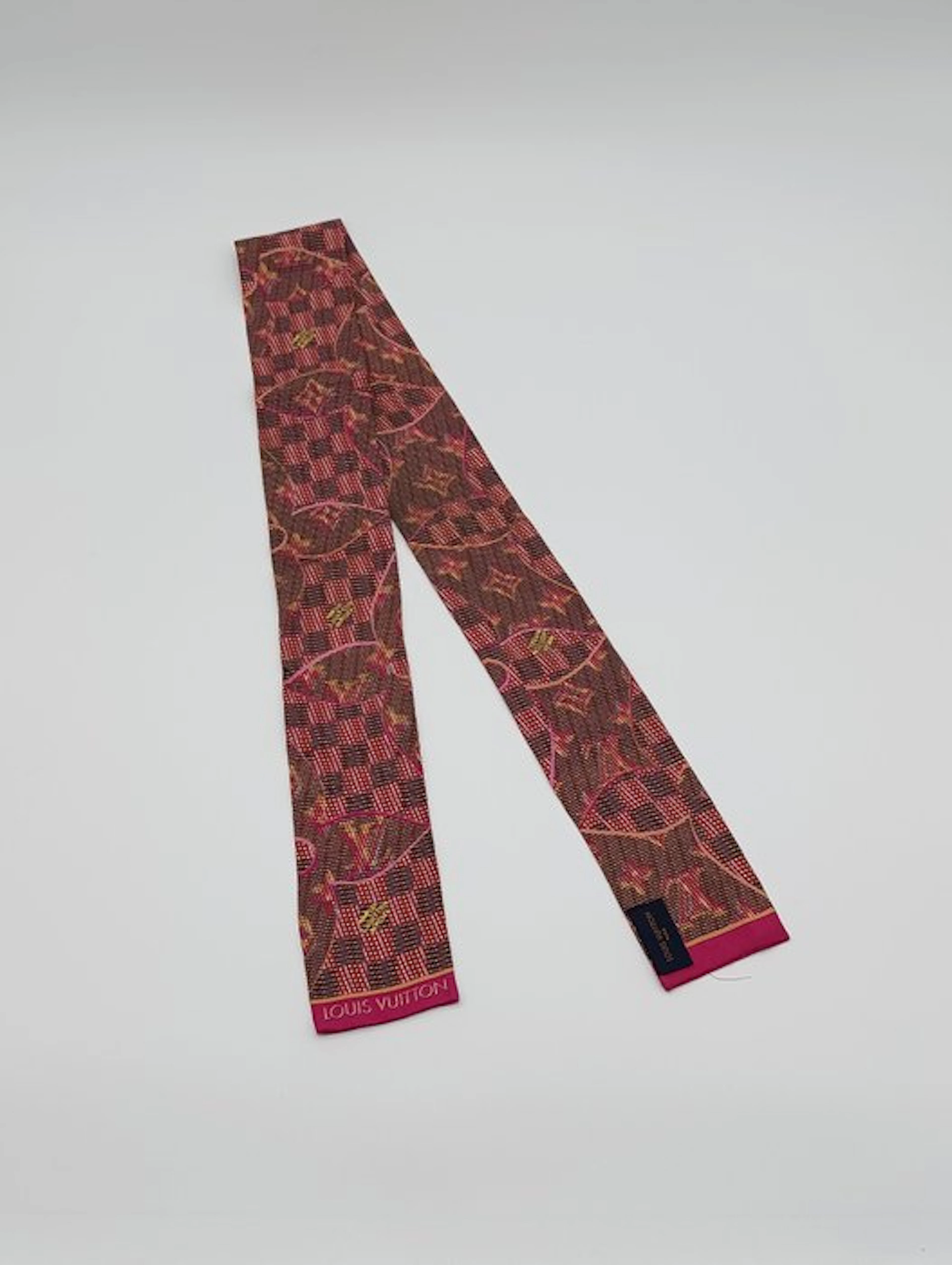 Louis Vuitton - MP2499 - Foulard