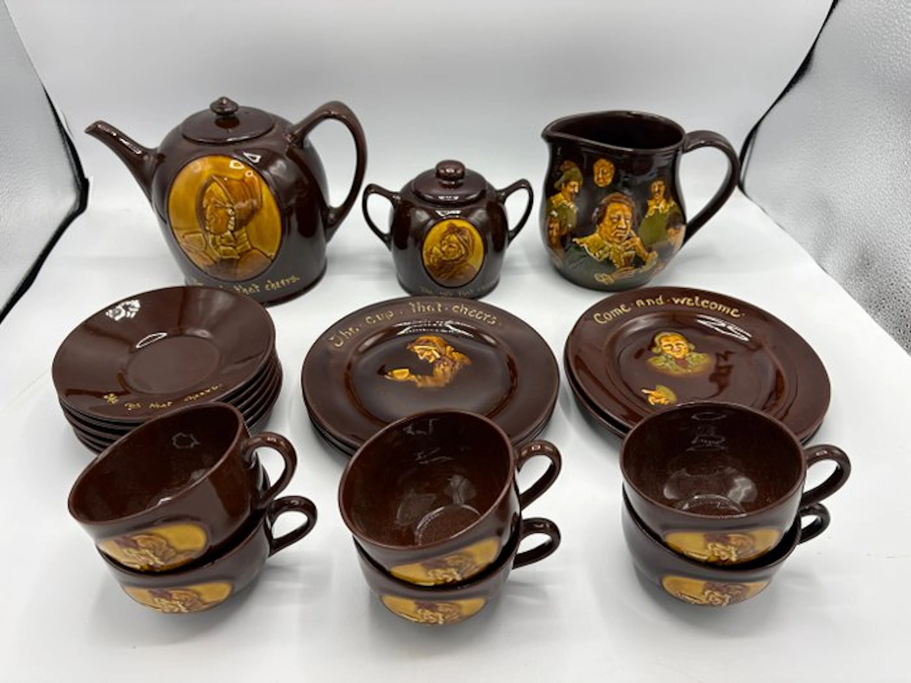 Royal Doulton - Tea cup set for 6 (21) - Ceramic