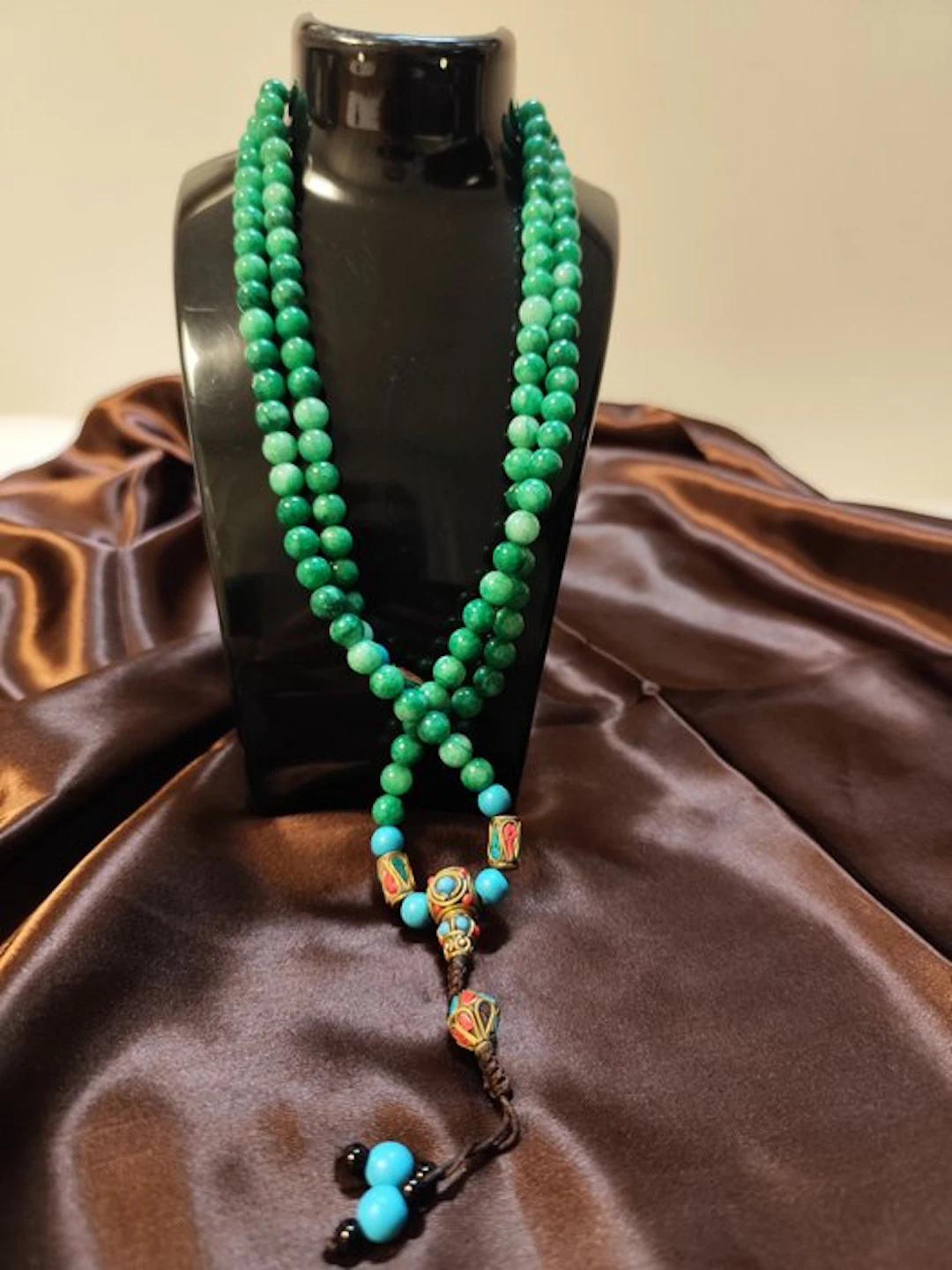 Jade Beads - Tibetan mala (Buddhist rosary)- 109 g - (1)