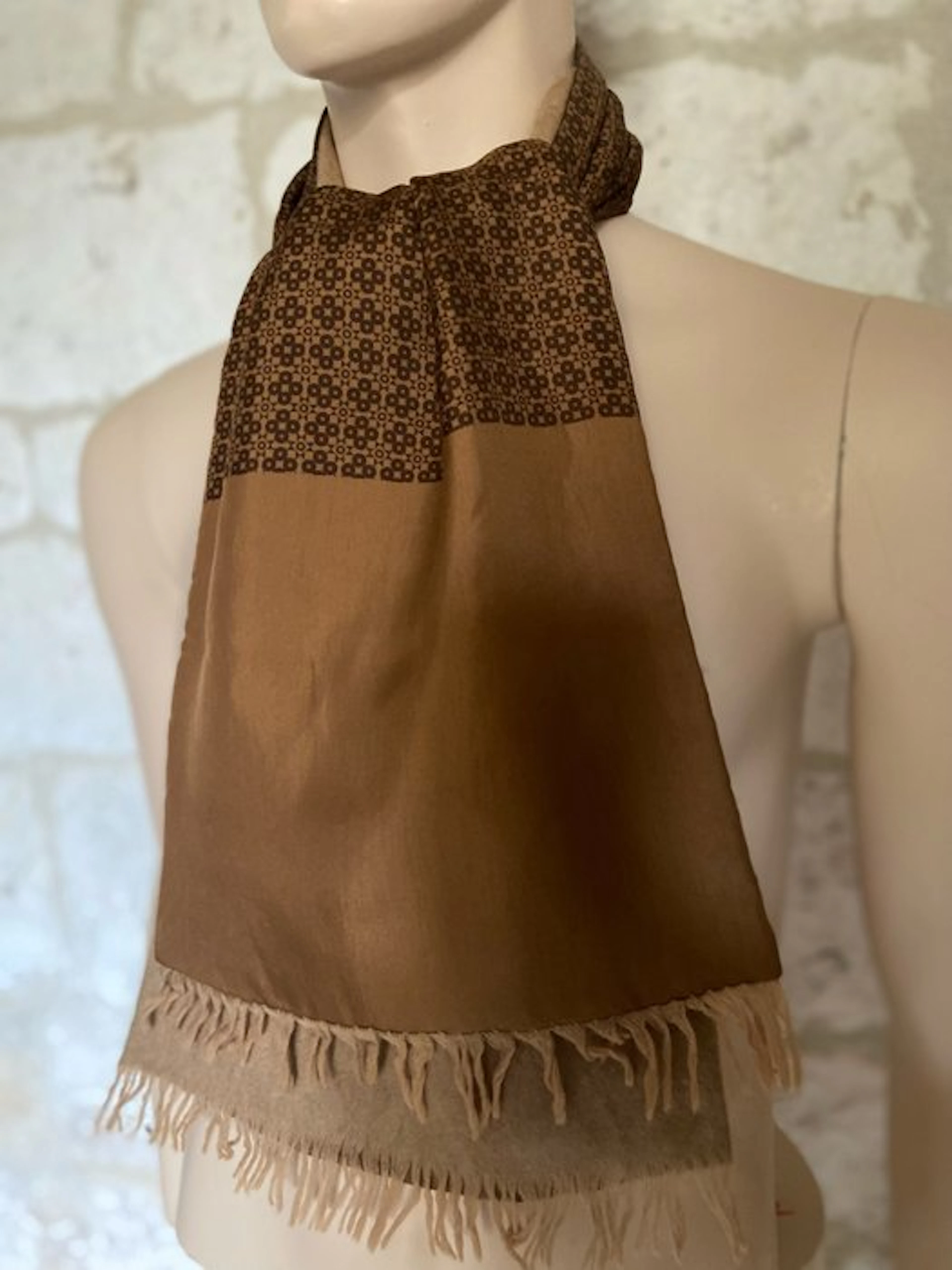 Hermès - Geometrique/ Structured Print - Scarf