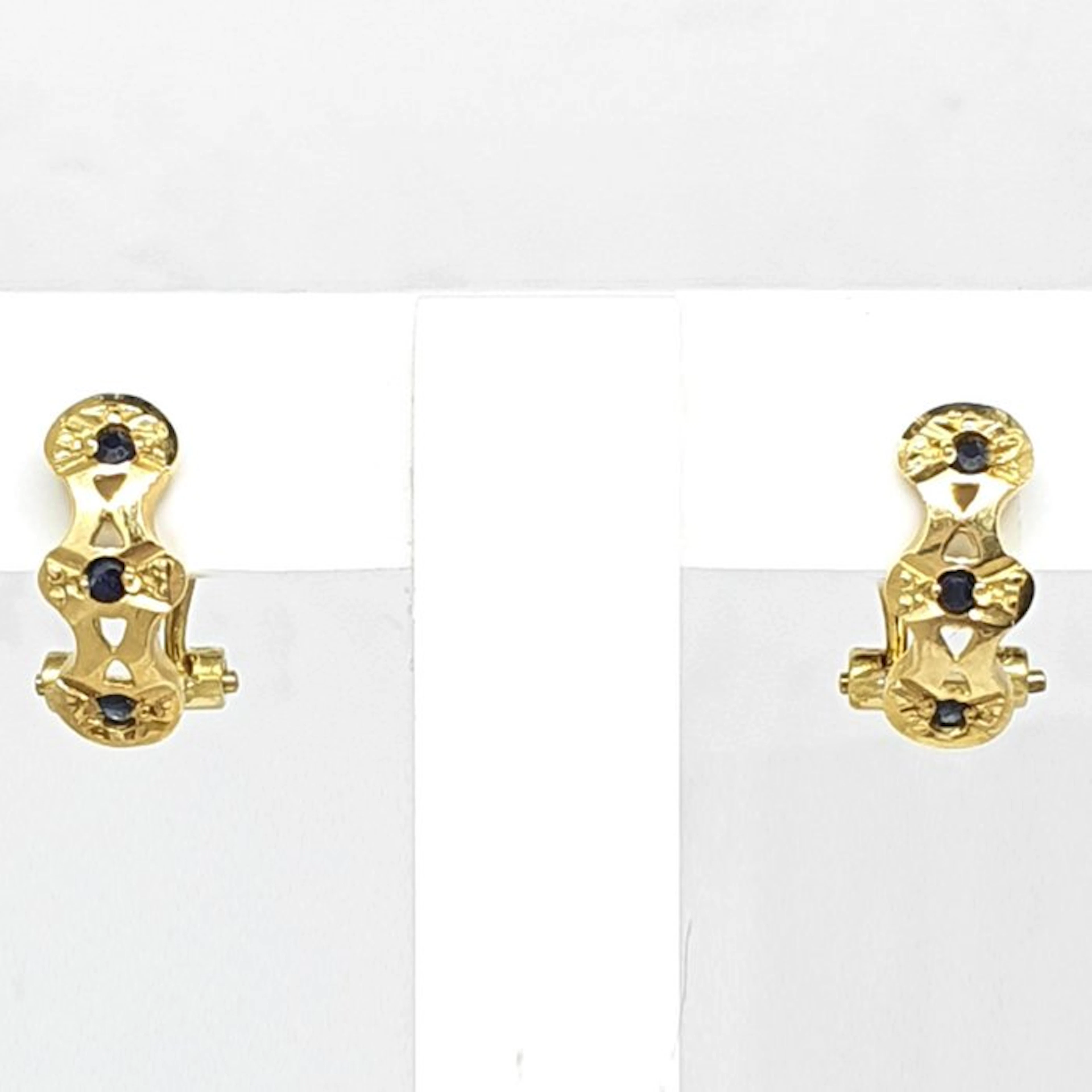 2 piece jewellery set - 18 kt. Yellow gold - 0.06ct. tw. Sapphire