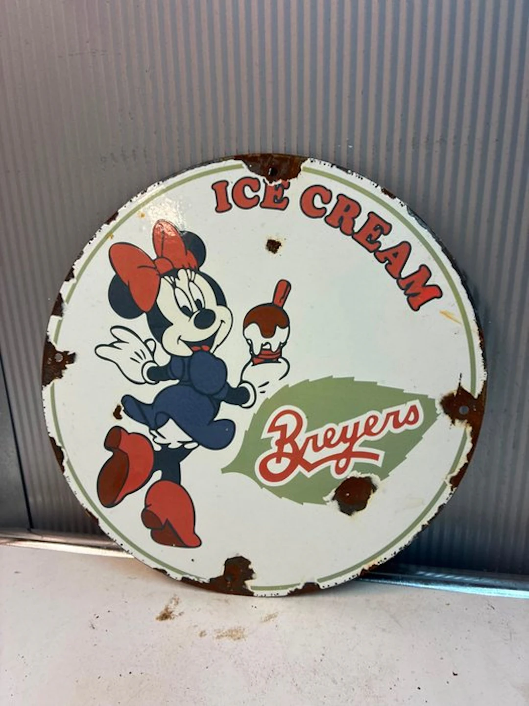 Minnie Mouse – Breyers Ice Cream – Rond emaille...