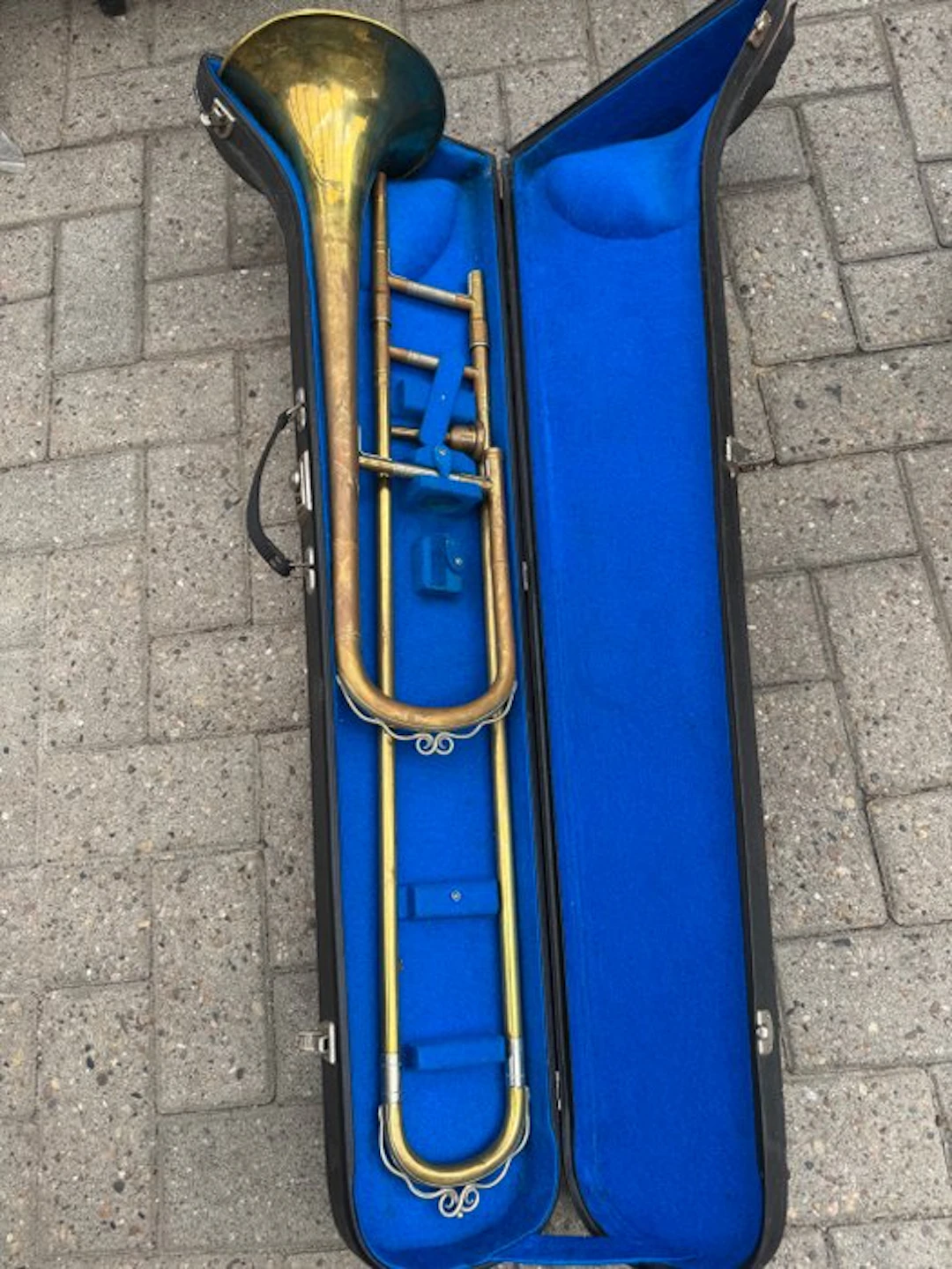 Unknown - - Tenor trombone (No reserve price)