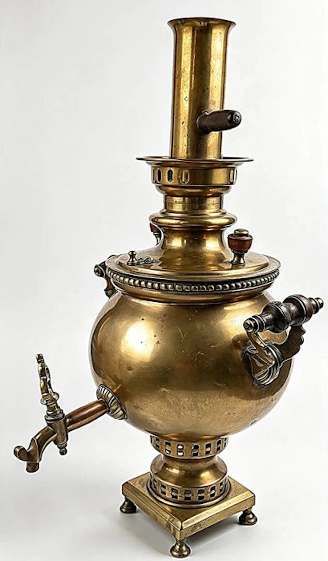 Manufaktur von Michail Alexejewitsch Subow - Samovar - Cast brass