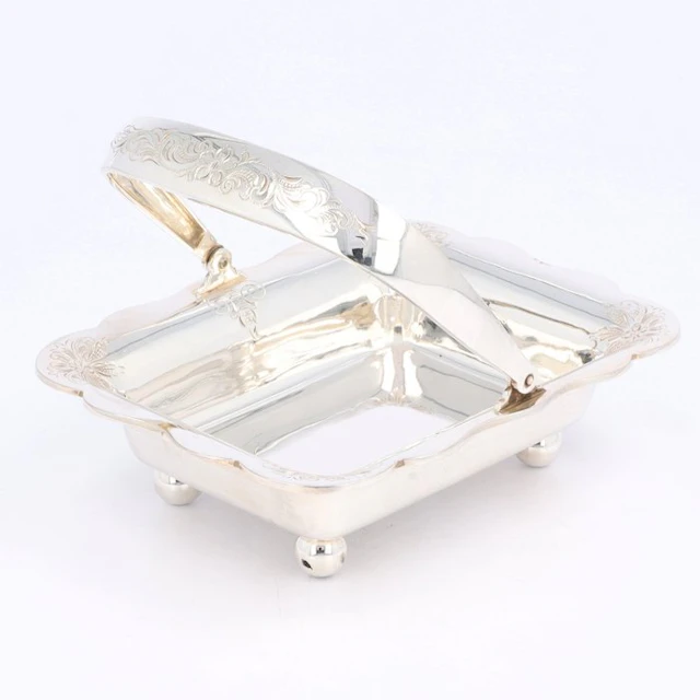 D.J. Aubert - Hengselmand - Bonbon basket - .835 silver