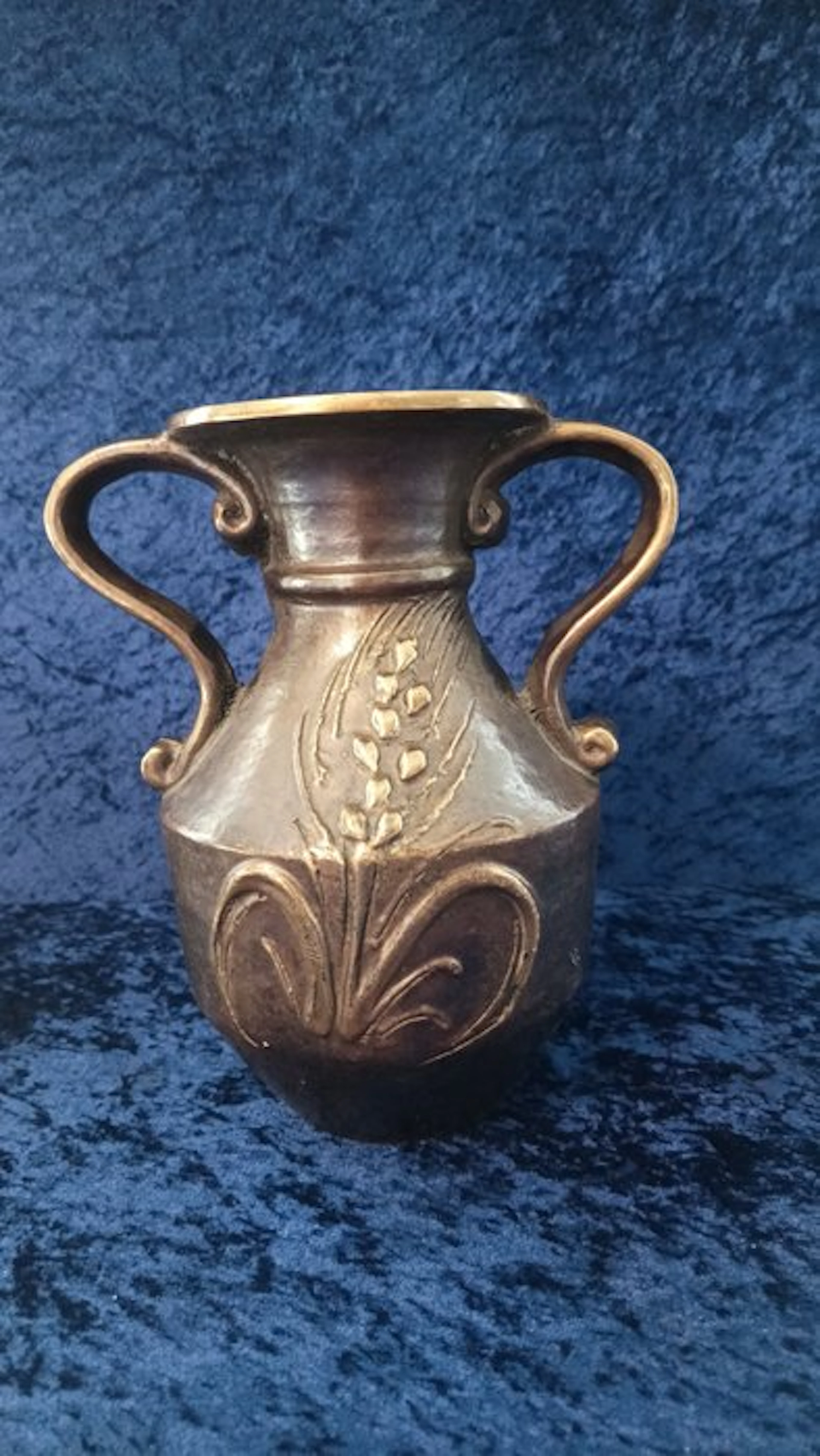 Jug - Bronze