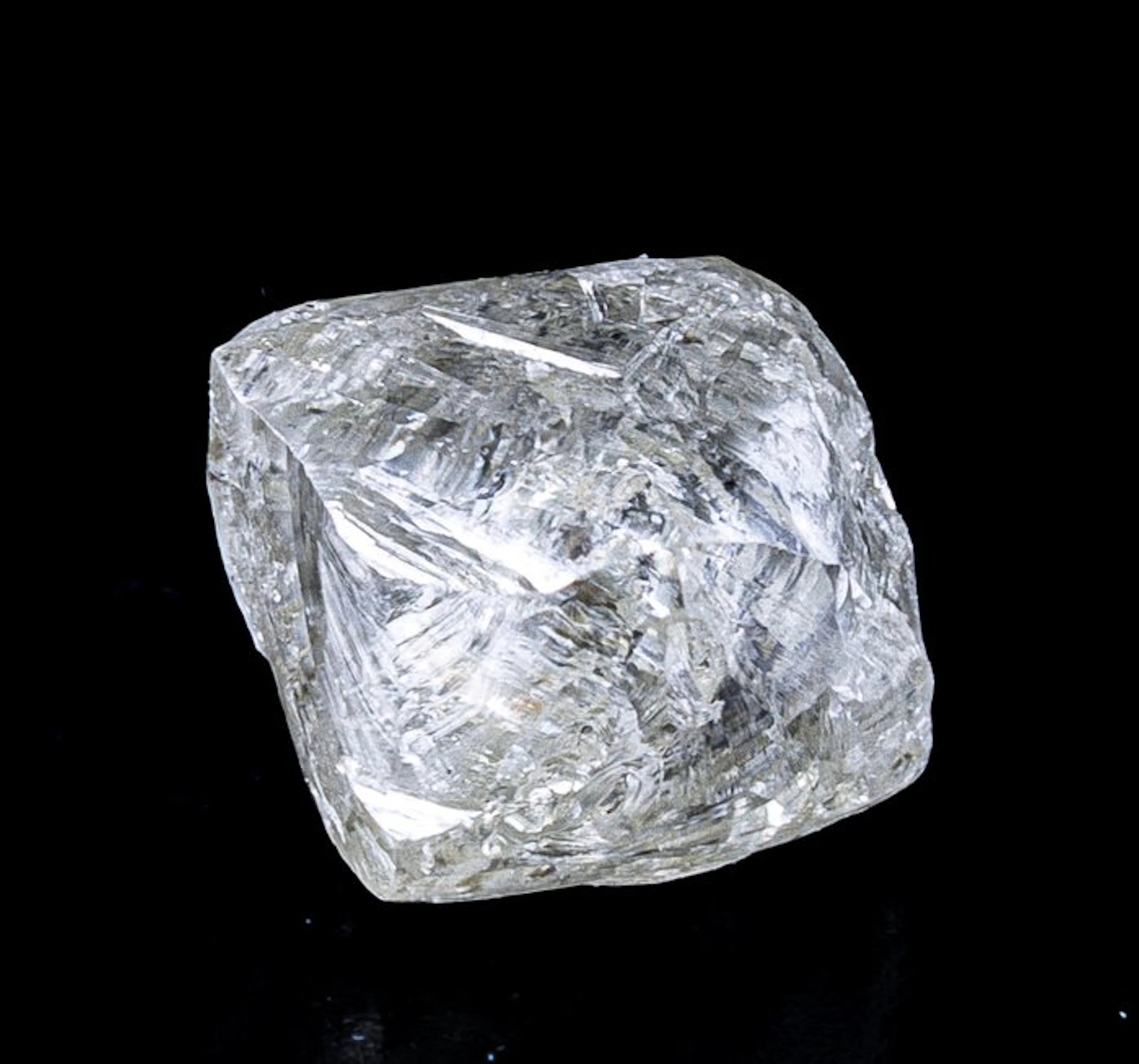 DIAMOND Near Colorless - EXCEPTIONAL VVS - NO RESERVE...