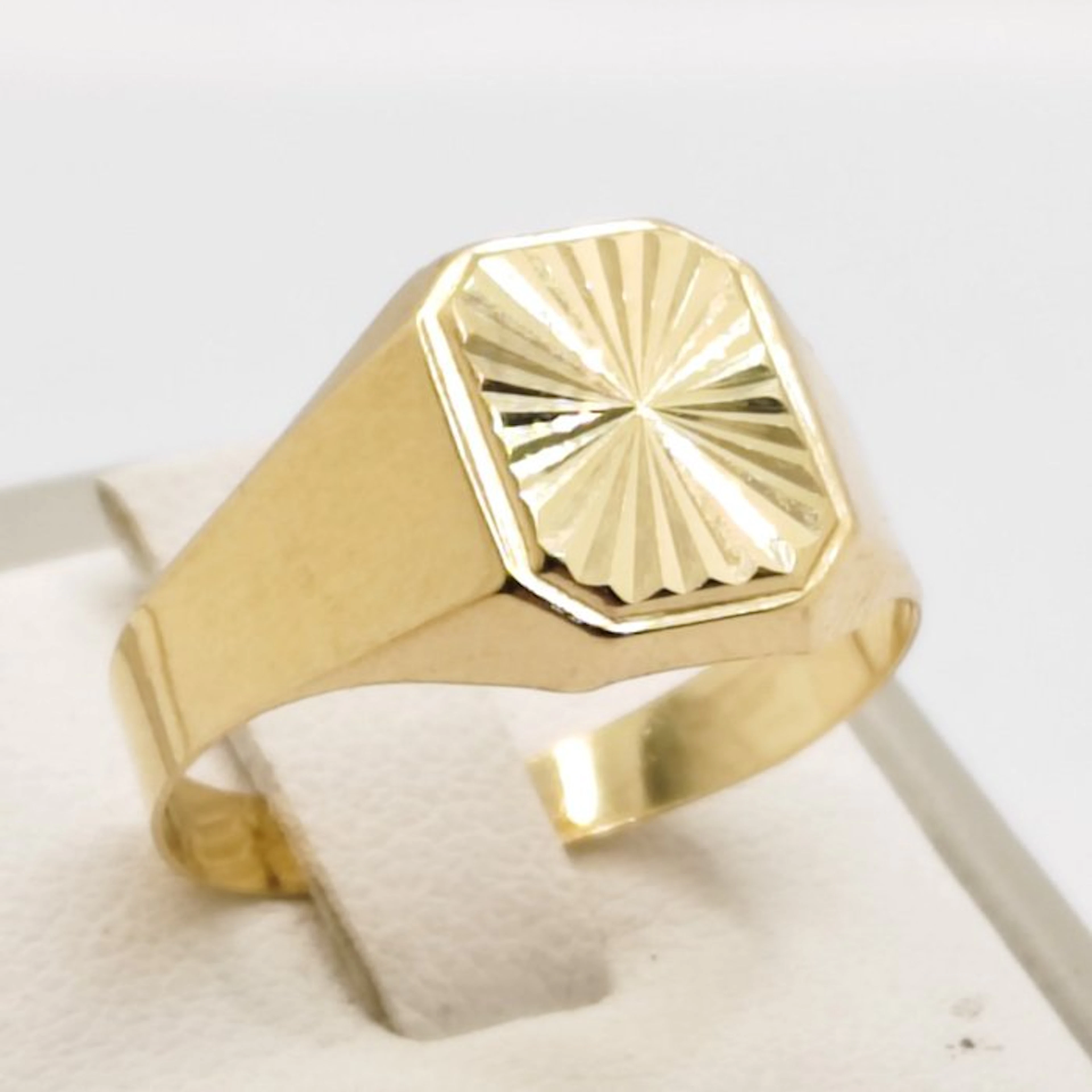 No reserve price - Ring - 18 kt. Yellow gold