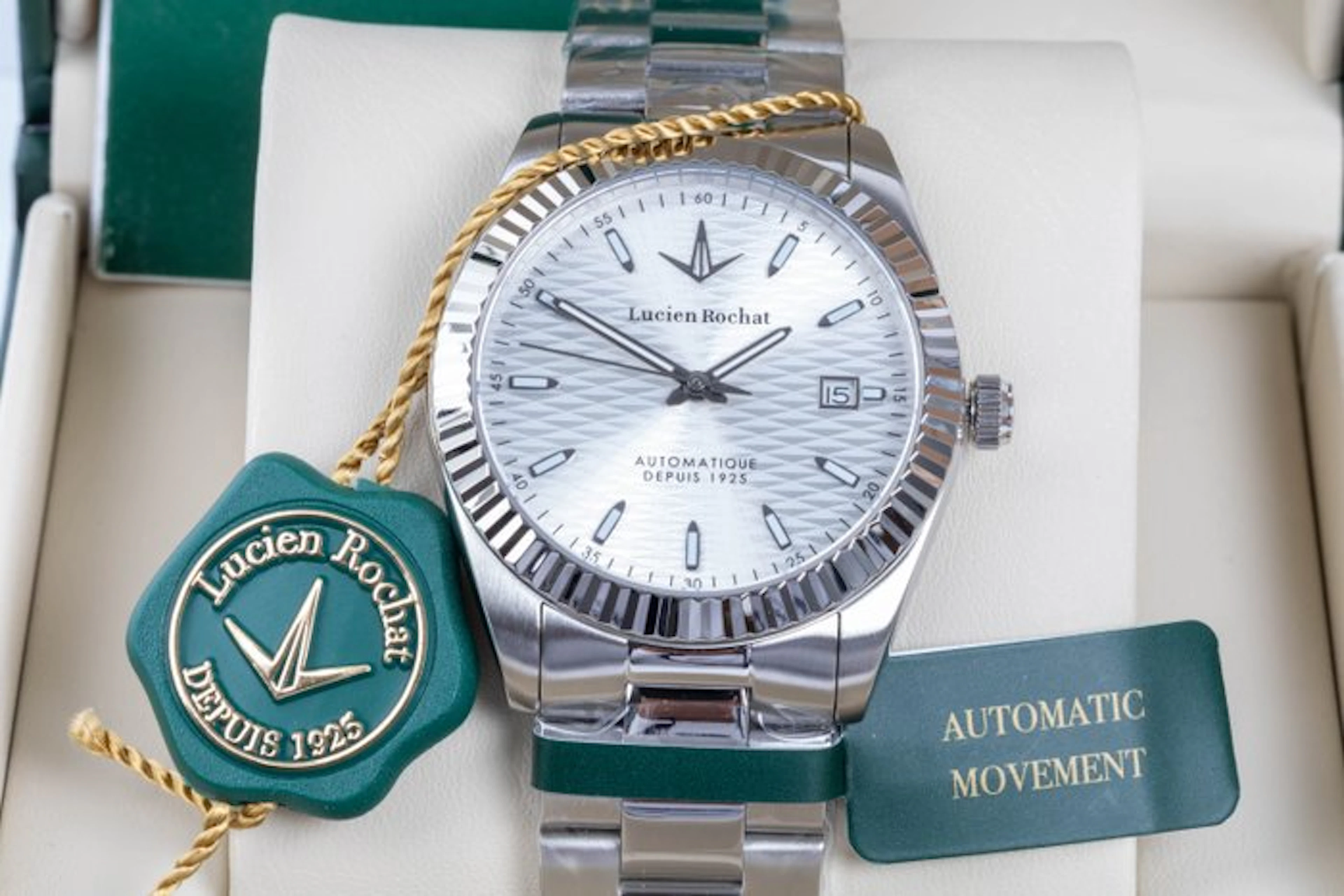 Lucien Rochat - BIENNE - Automatic - Silver - date - 39...
