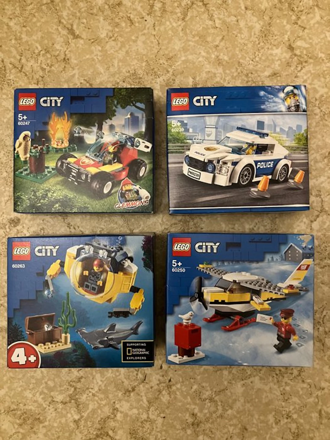 LEGO Set - City - LEGO City sets 60247, 60239, 60263, 60250