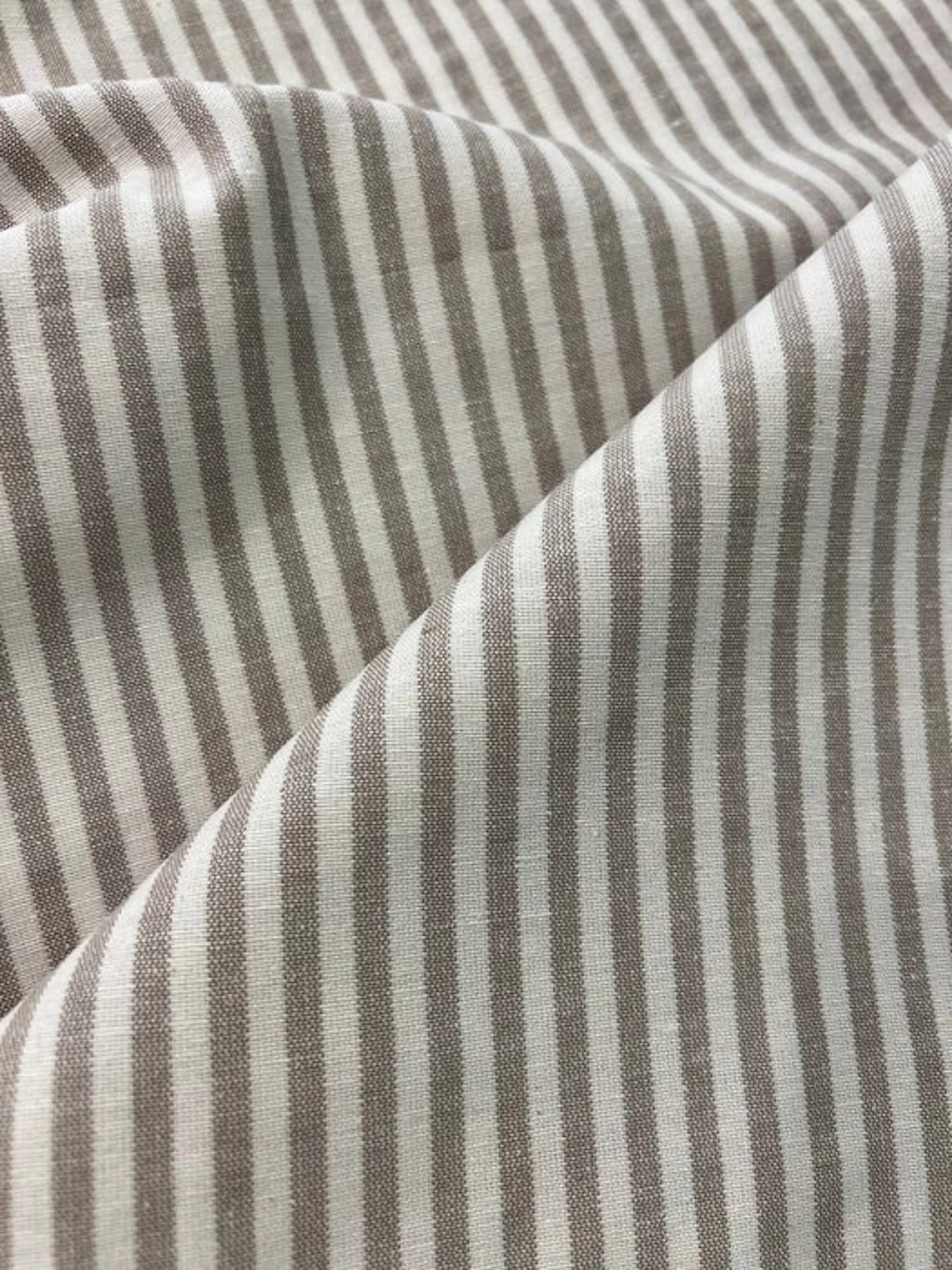 Lines of Light - Textile - 270 cm - 280 cm