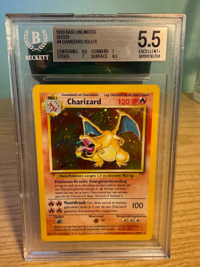 Pokémon Graded card - Charizard Holo - Beckett 5.5 - WOTC - Base set