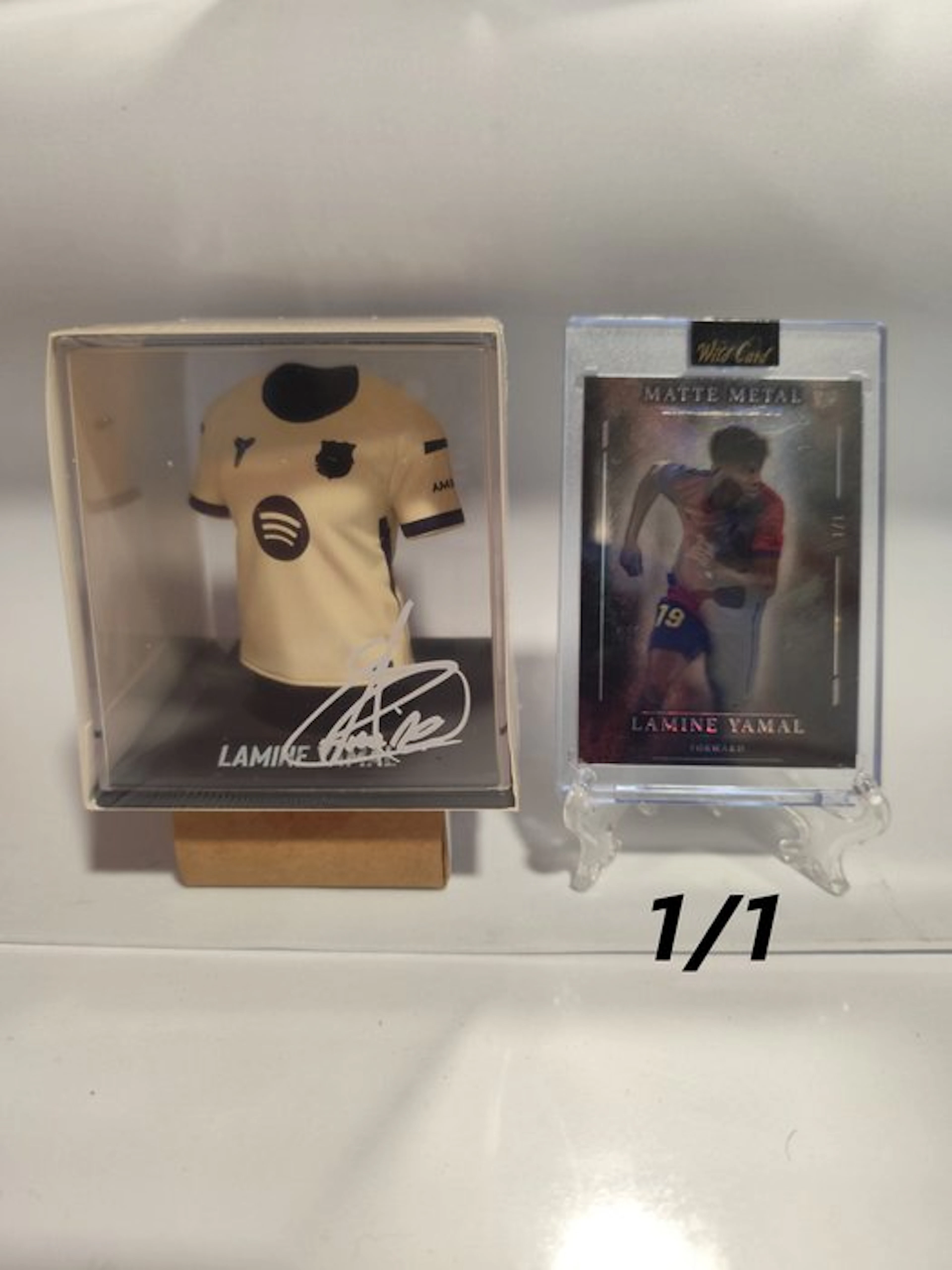 2025/26 Wild Matte Metal 1/1 Lamine Yamal Original packaging