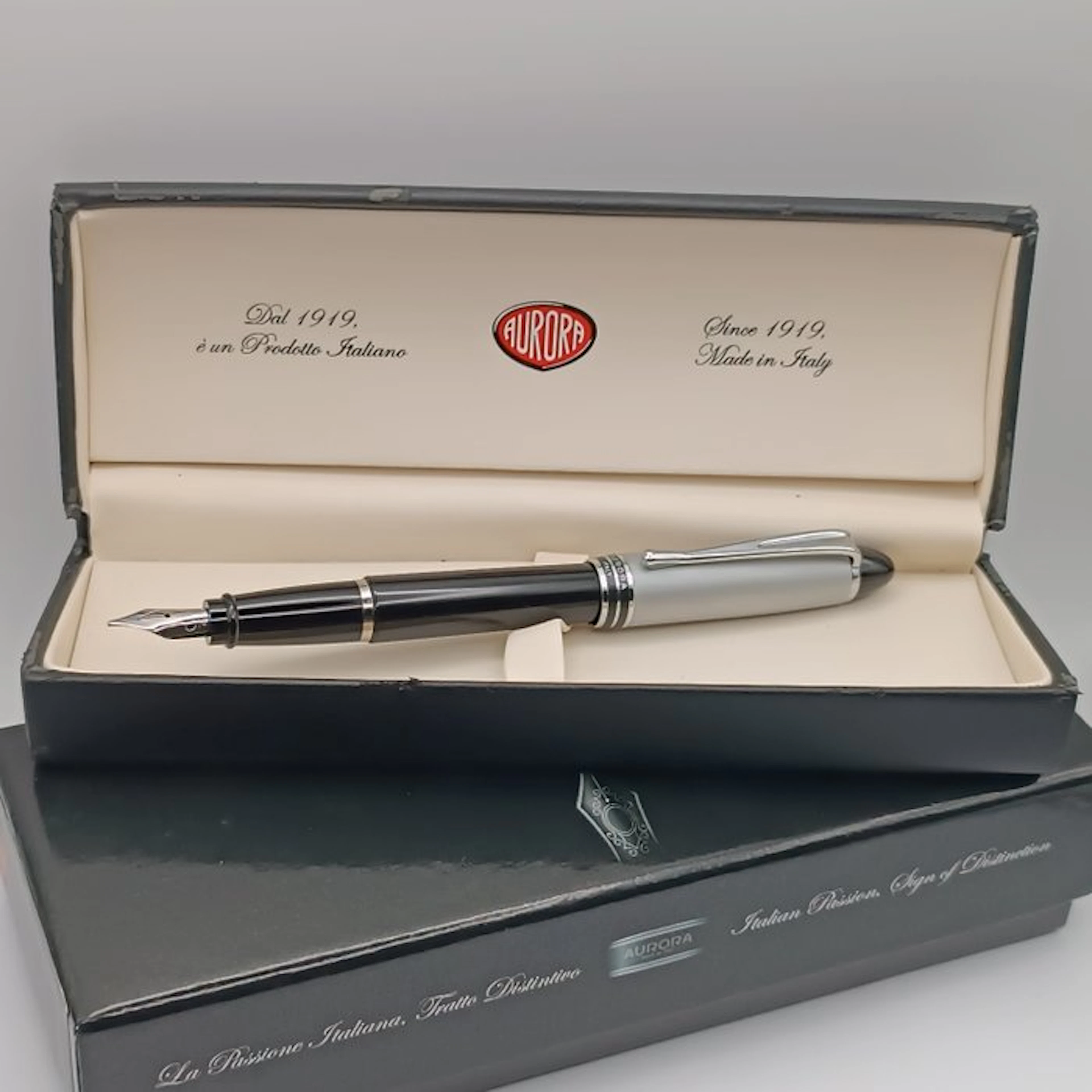 Aurora - Ipsilon Metal style - No reserve price - Fountain pen