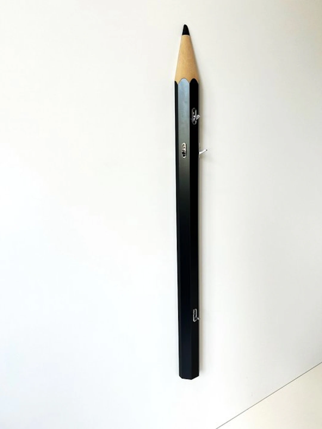 Maconi - Coat rack - Pencil - Wood / resin leaf