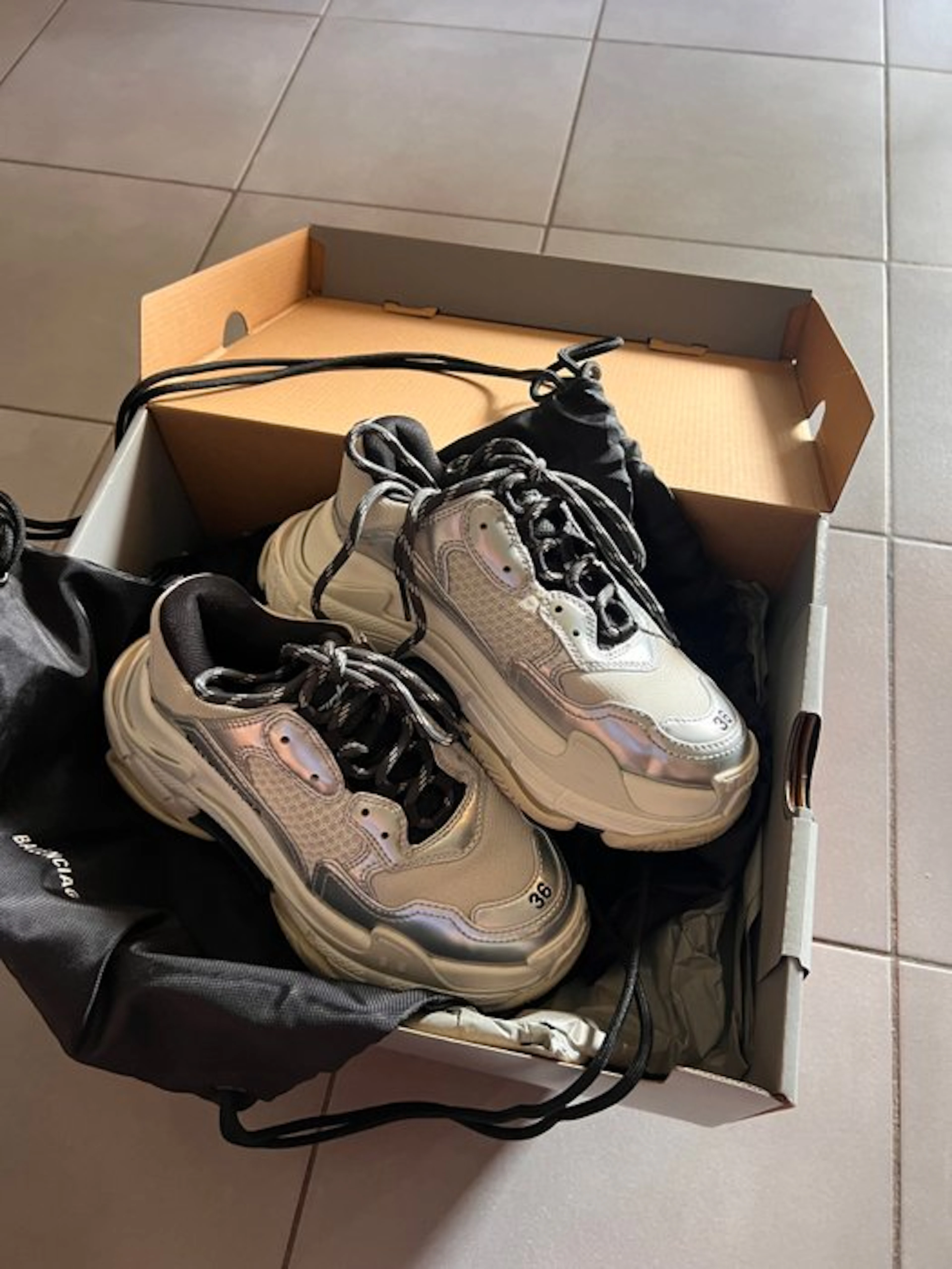 Balenciaga - Sneakers - Size: EU 36