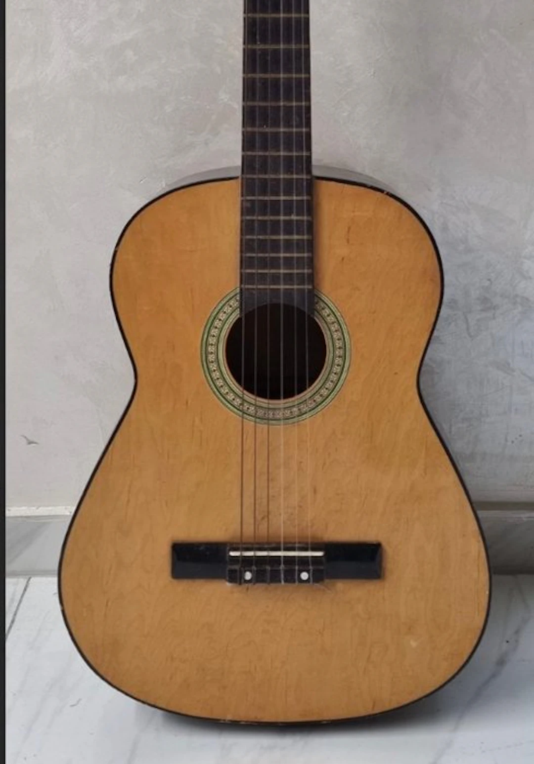 Unknown - Unknown - - Classical guitar - Europe (No reserve price)
