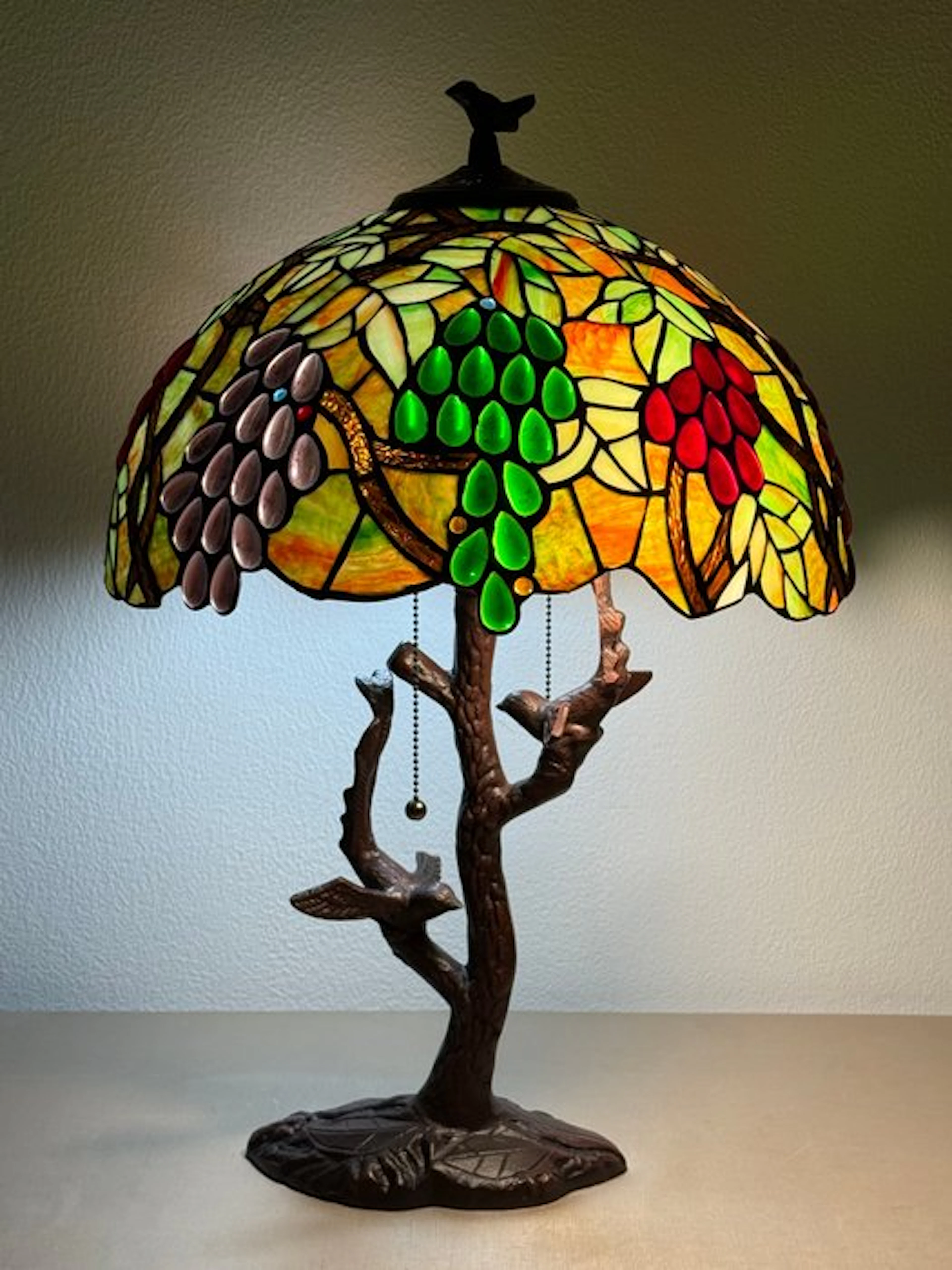 Gigantische Tiffany Studio stijl "Autumn Vineyard with...