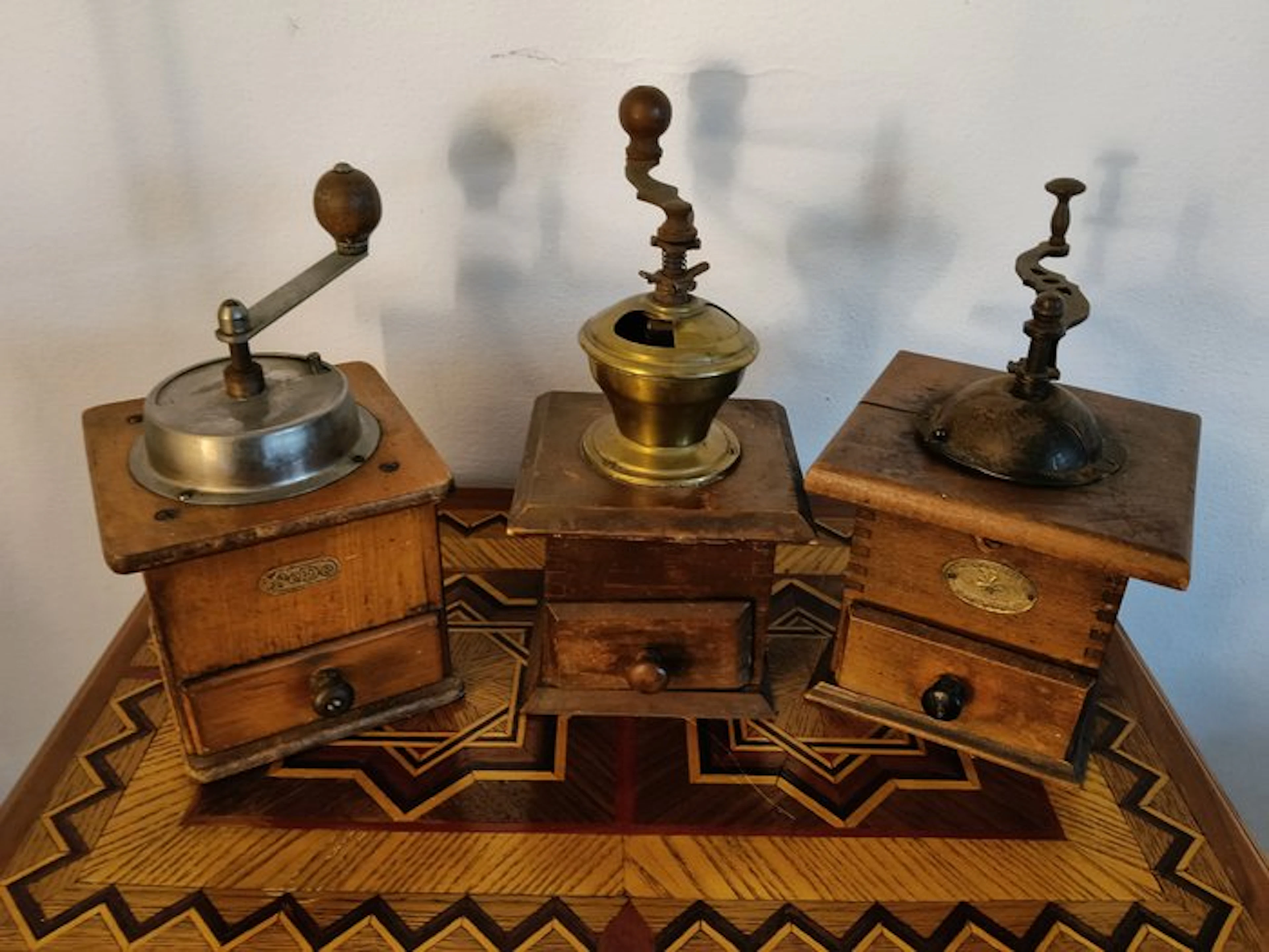 Coffee grinder (3) - Wood, Brass, Metal - coffee grinder