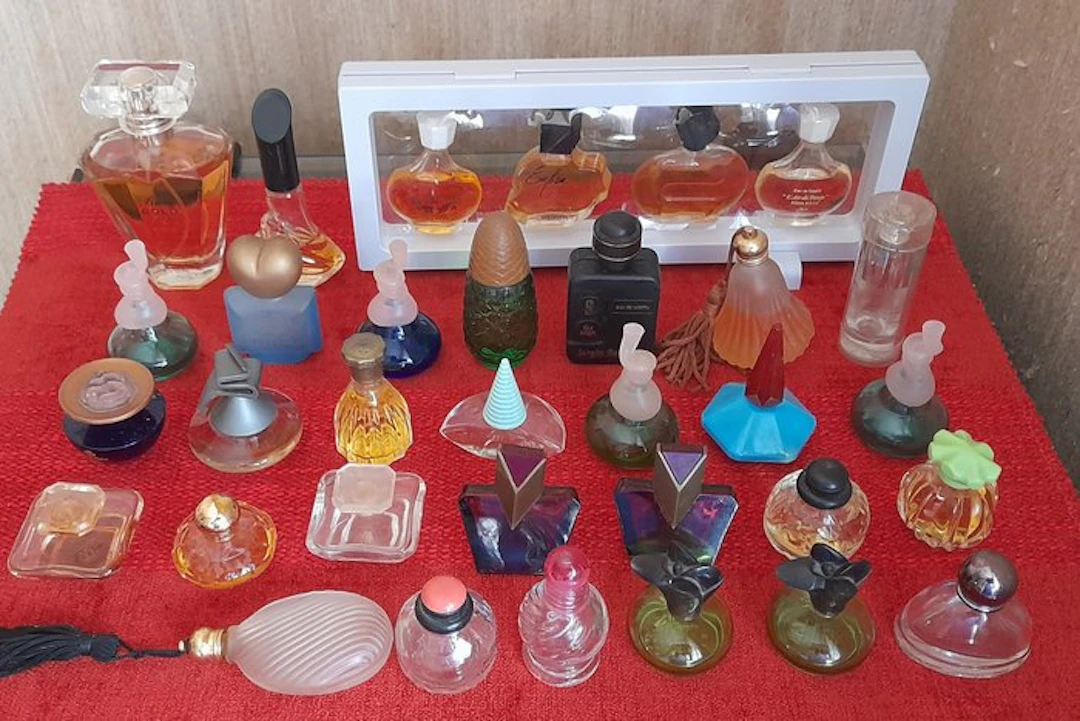 Branded merchandise collection - Vintage collectible perfume bottle. - Avon