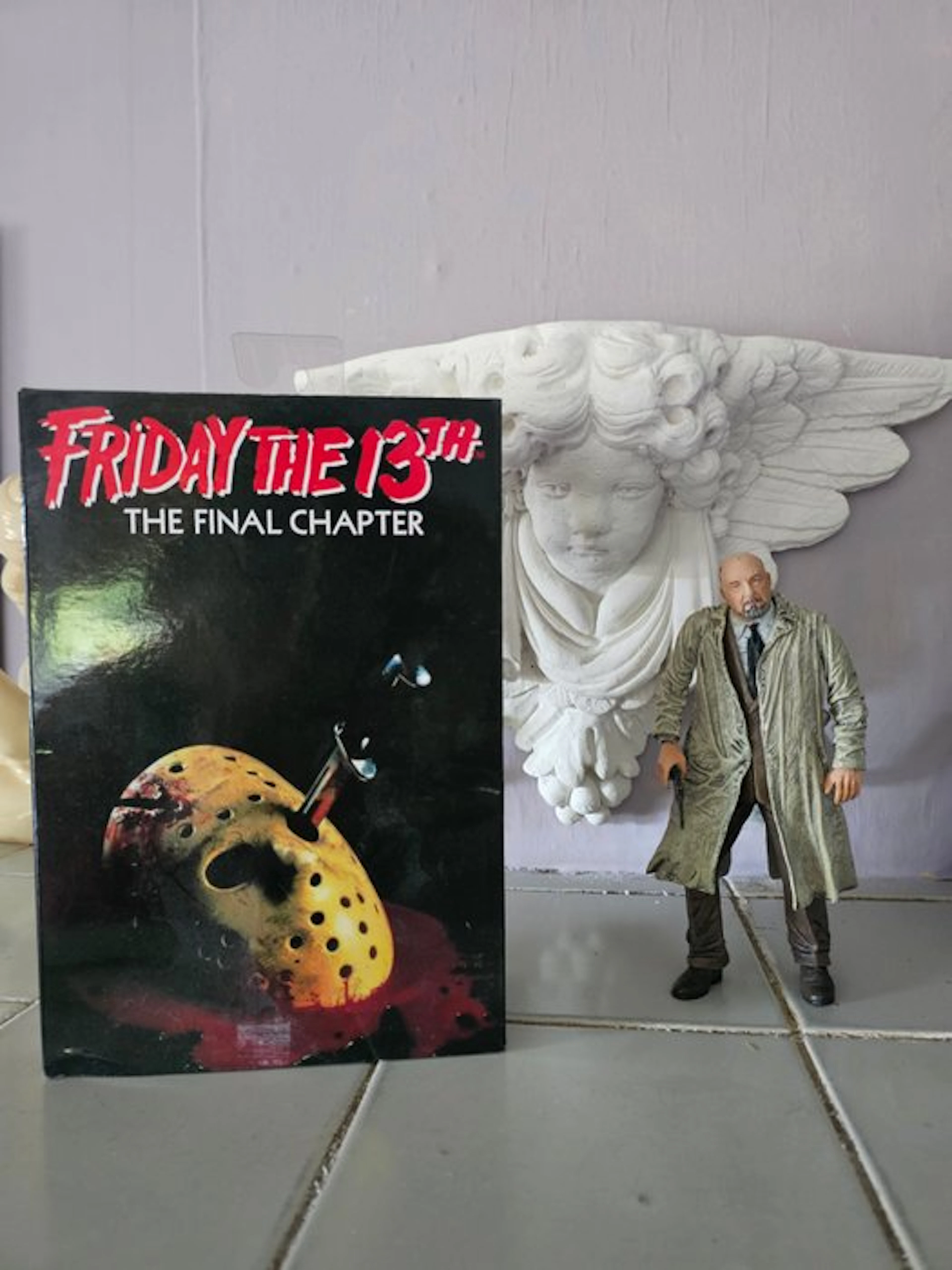 Friday the 13th, Halloween - - Movie prop
