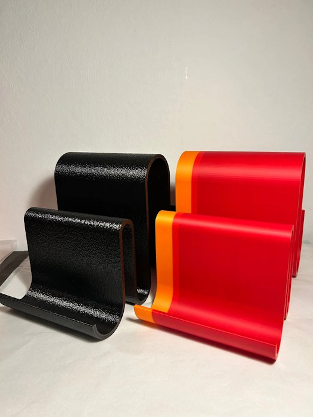 TiWo Design - Magazine rack (2) - Space Age Wave...