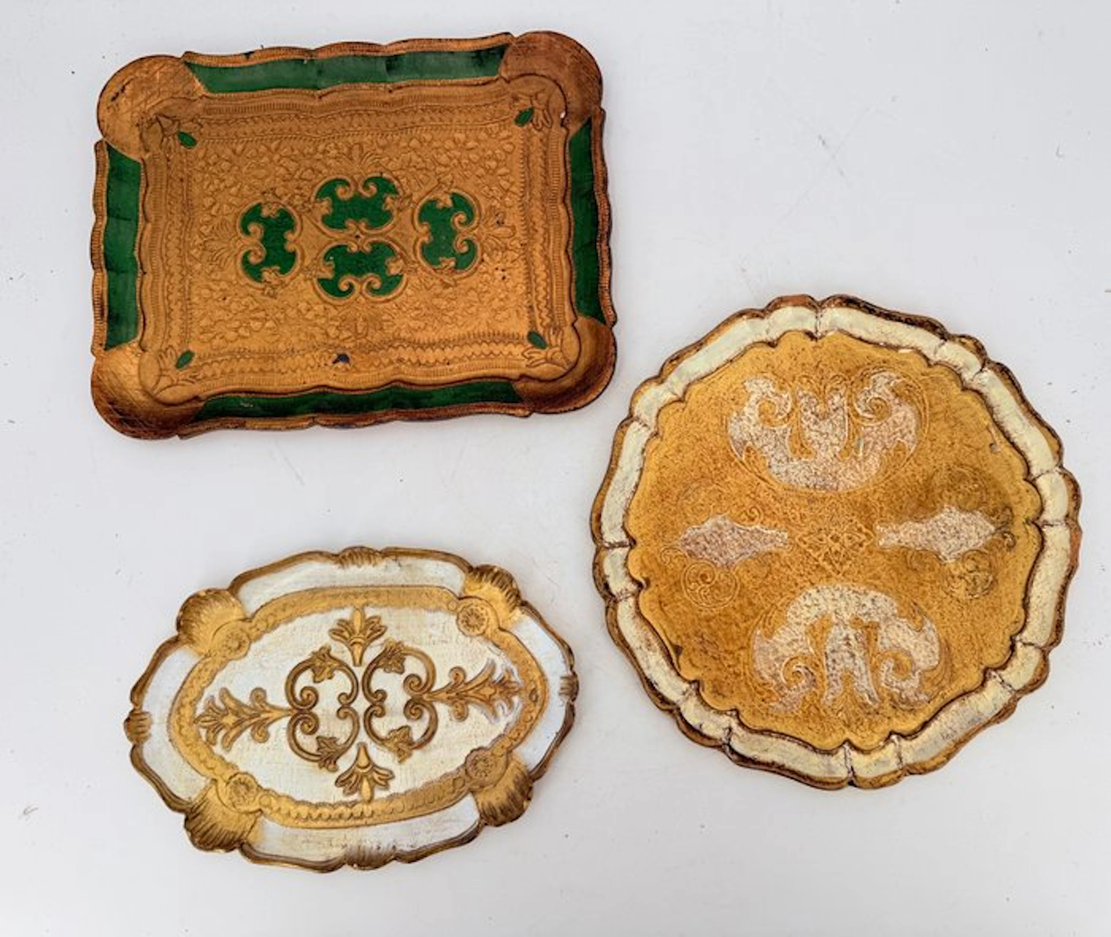 Tray (3) - Artisanal Gold Finish - Wood - Florentina