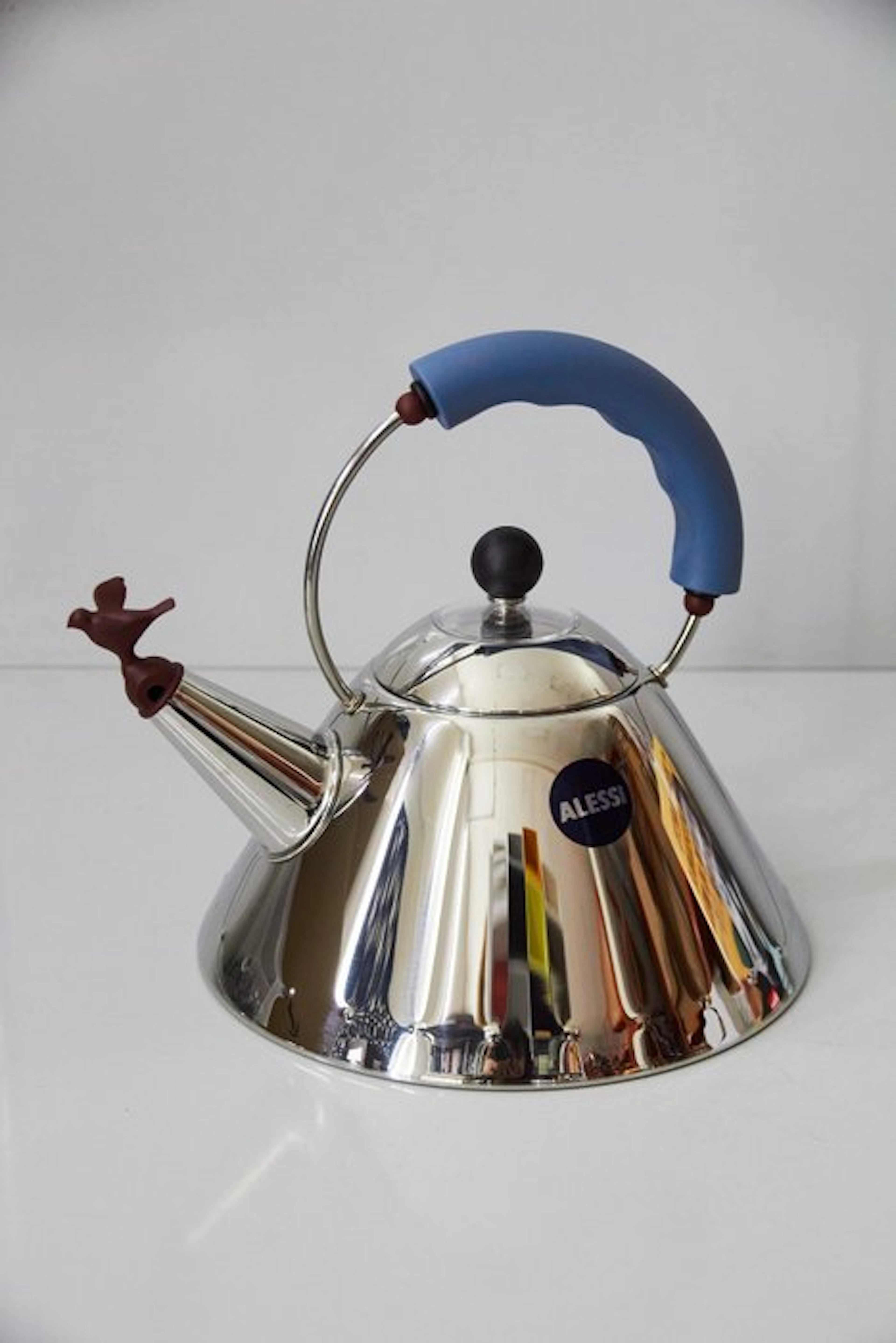 Michael Graves - Kettle - 9093 - Blue - Mirror polished stainless steel