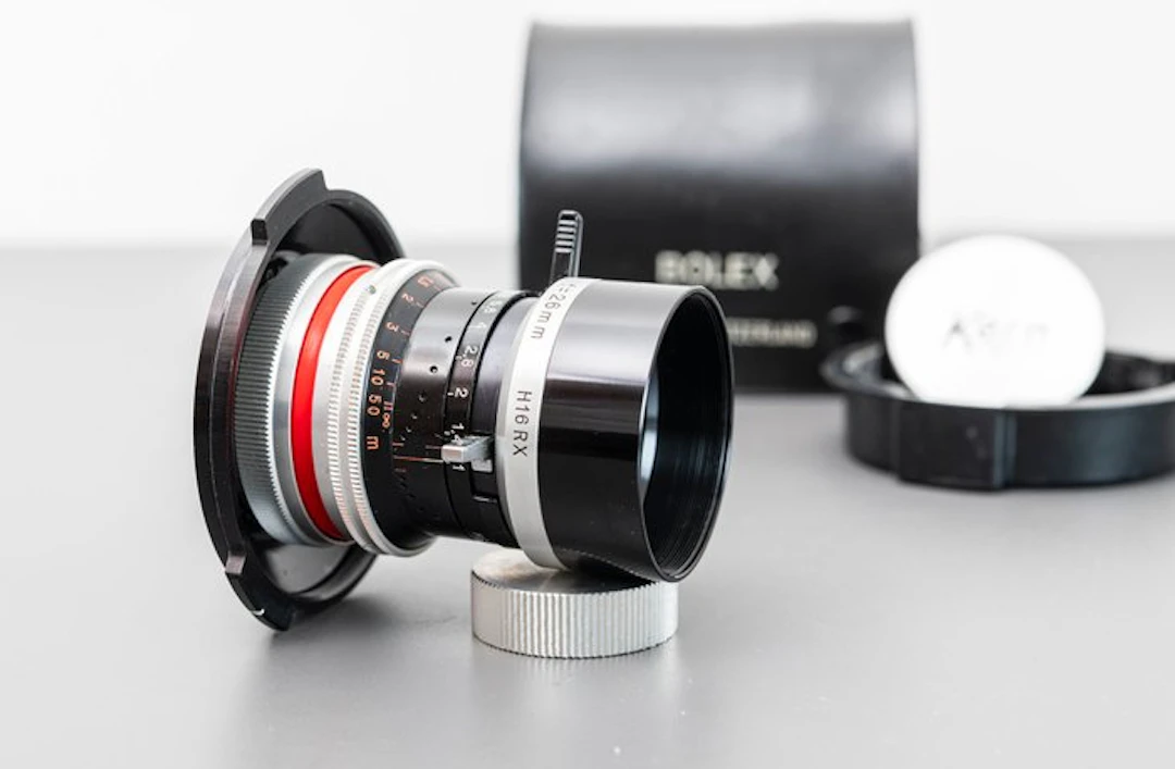 Kern Macro-Switar 26mm f/1.1 H16 RX Prime Lens + Zonnekap