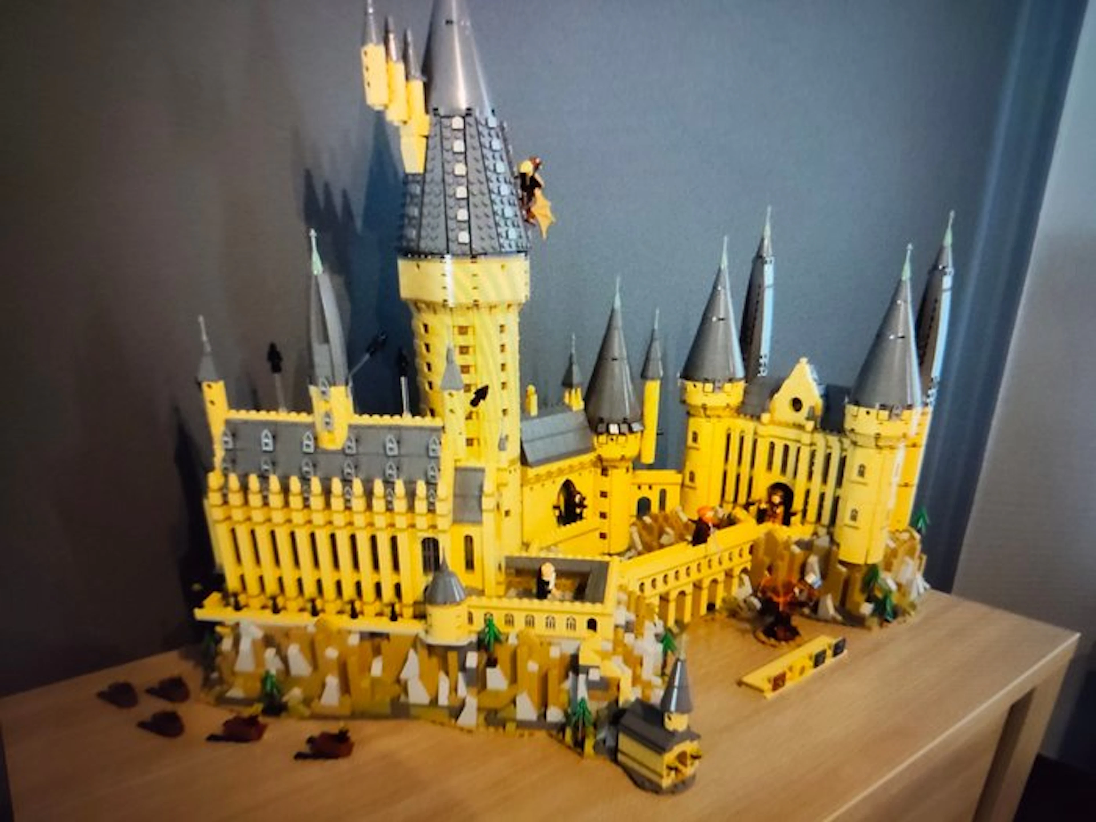 LEGO Set - 71043 - Harry Potter, The Hobbit - Hogwarts Castle