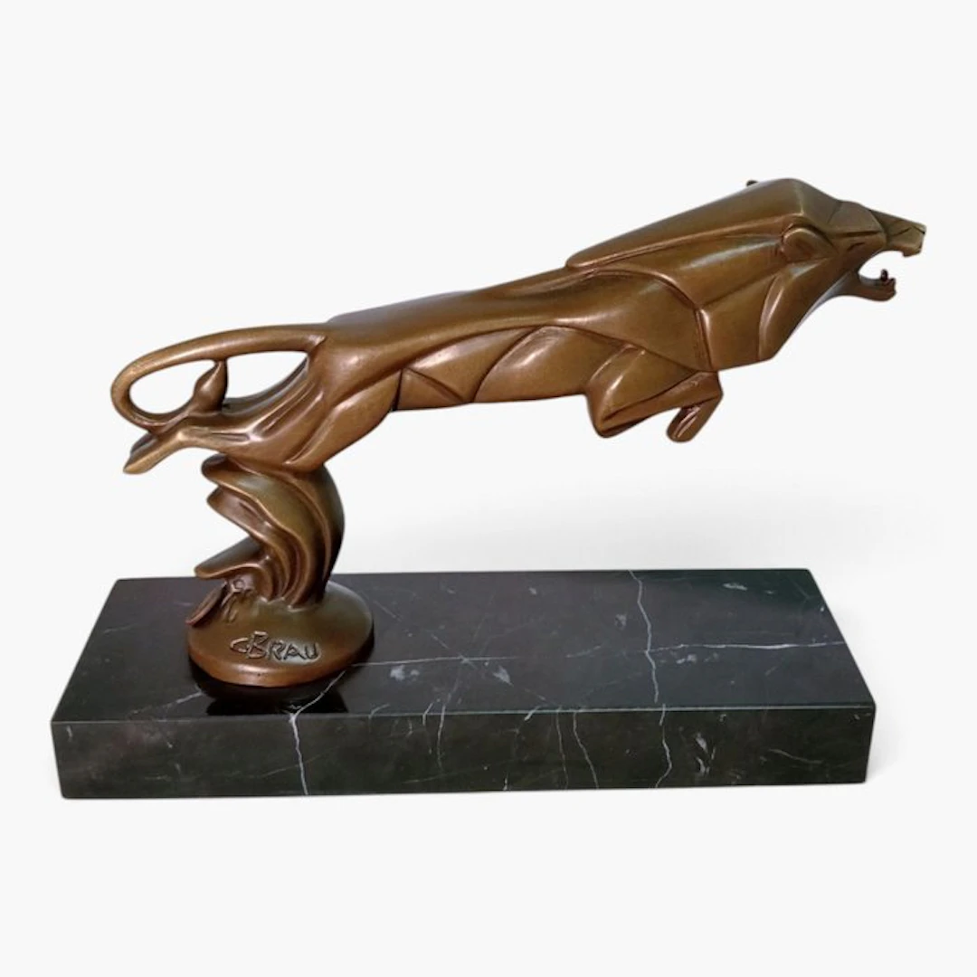 Figurine - Springende leeuw - Patinated bronze