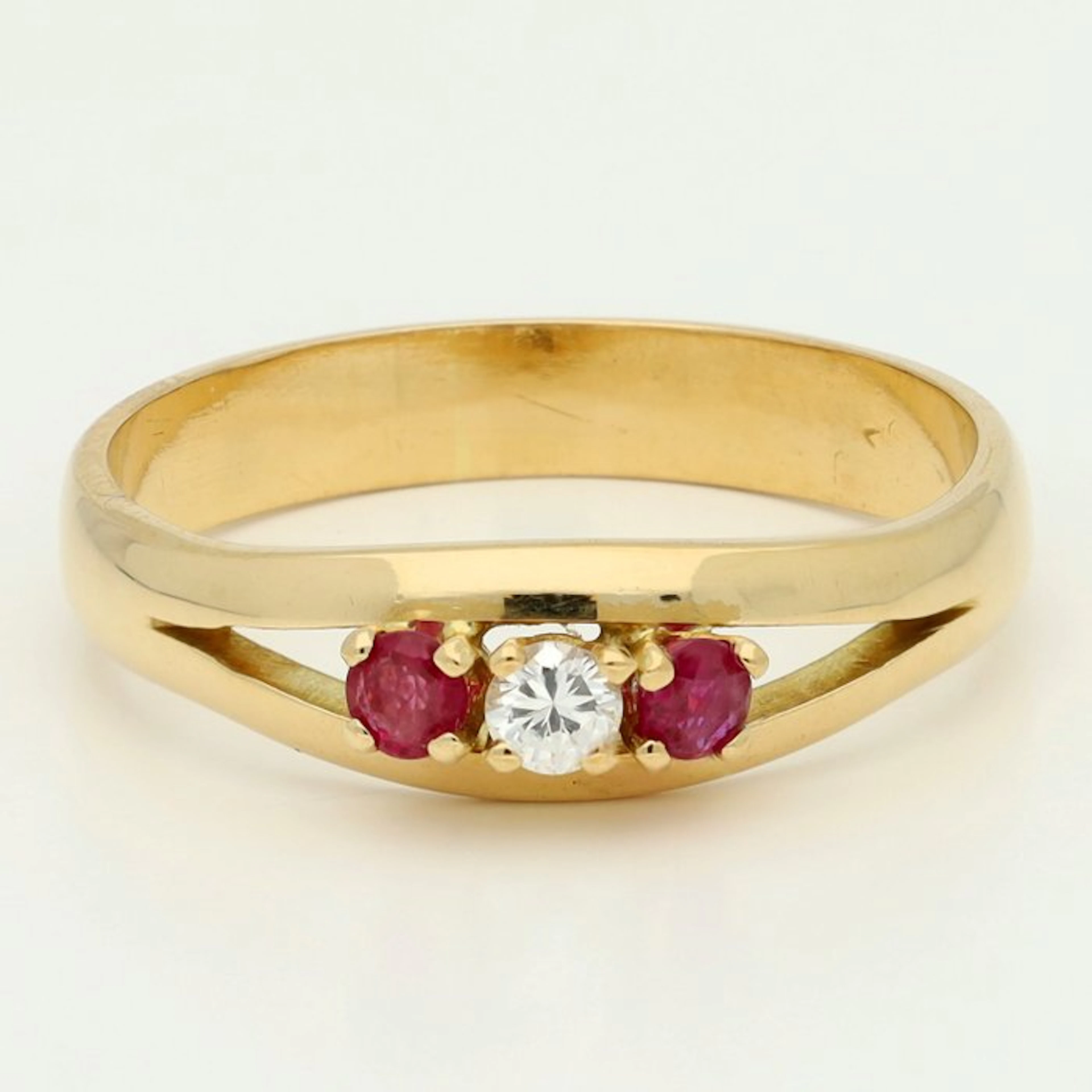 Ring - 18 kt. Yellow gold Diamond (Natural) - Ruby