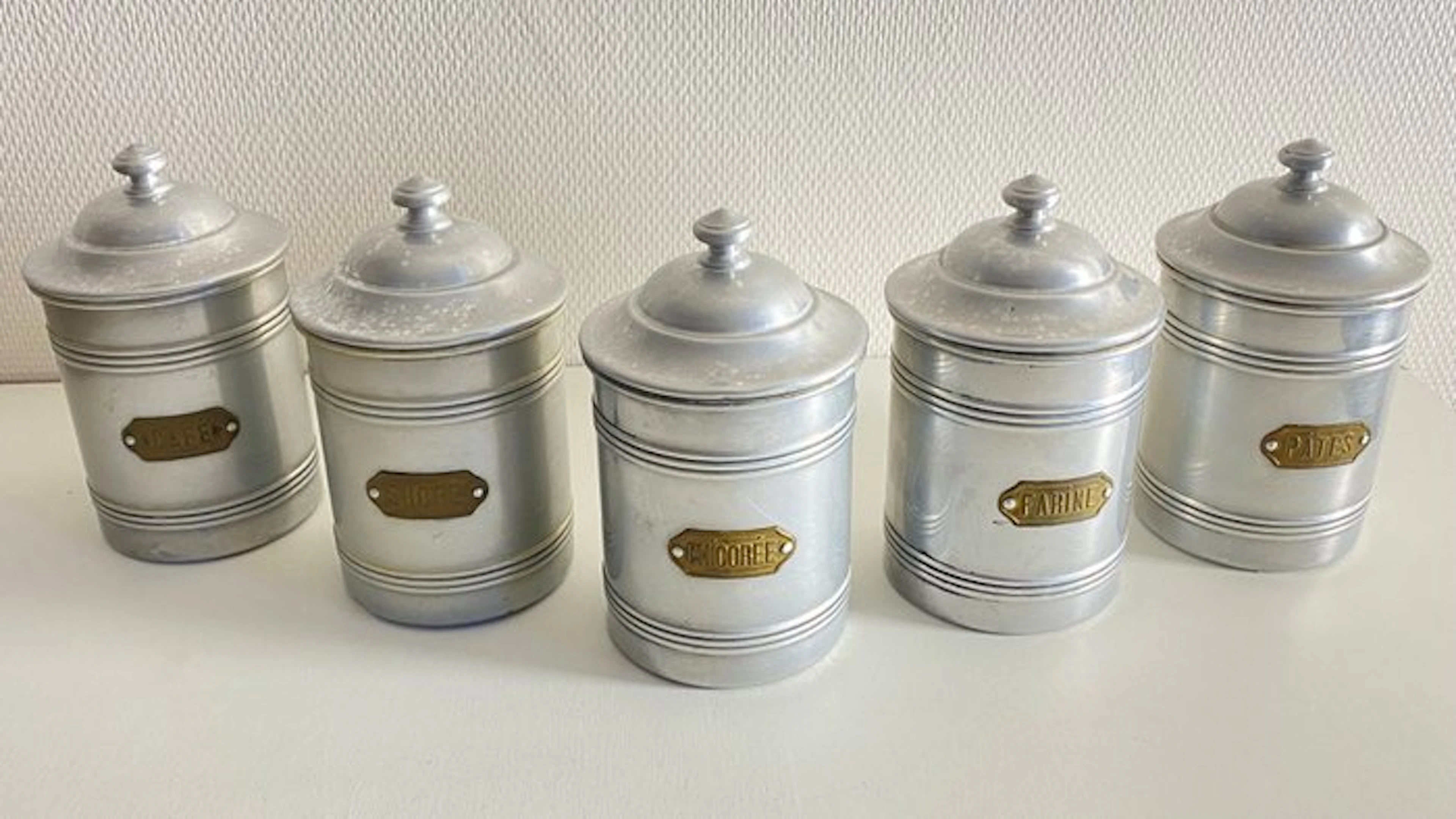 Tournus - Can (5) - Aluminium, Brass