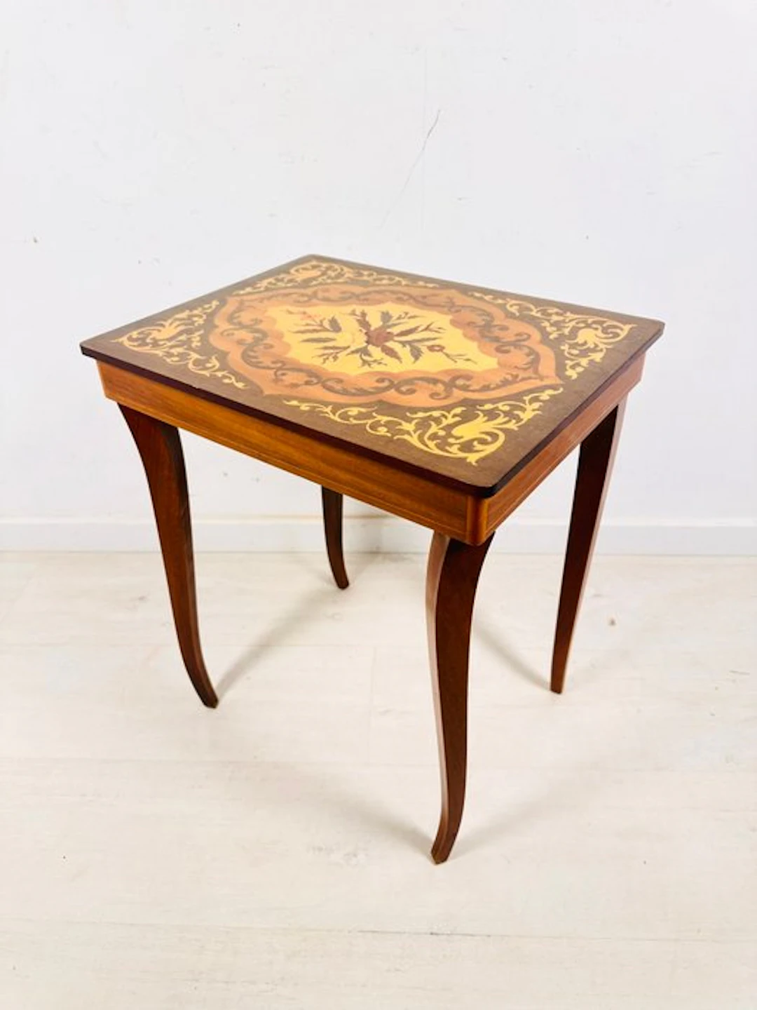 Side table - Italian Marquetry Table - Wood - REF2026091307