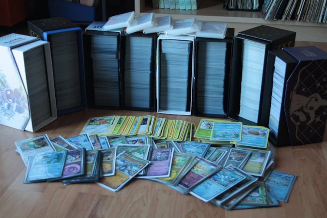 Pokémon - 6000 Bulk cards - Various sets