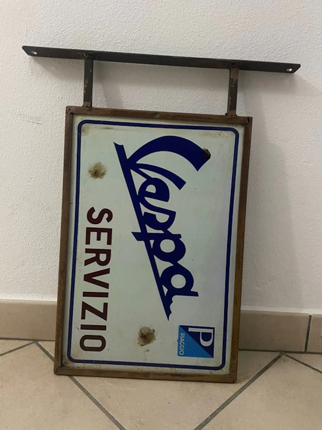 Vespa - Framed wasp sign - vespa - Sign - Iron