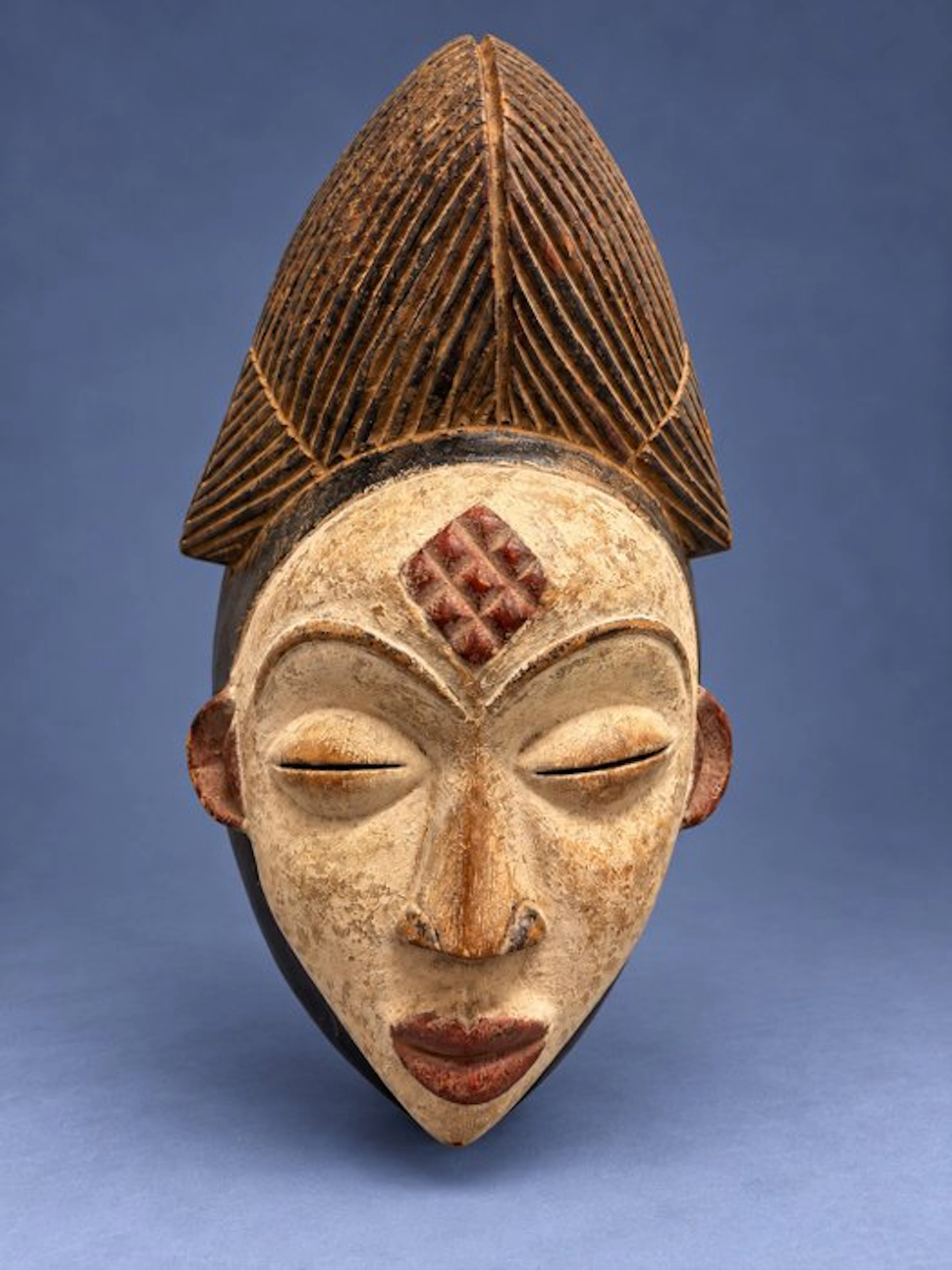 Punu mask from Gabon (No reserve price)