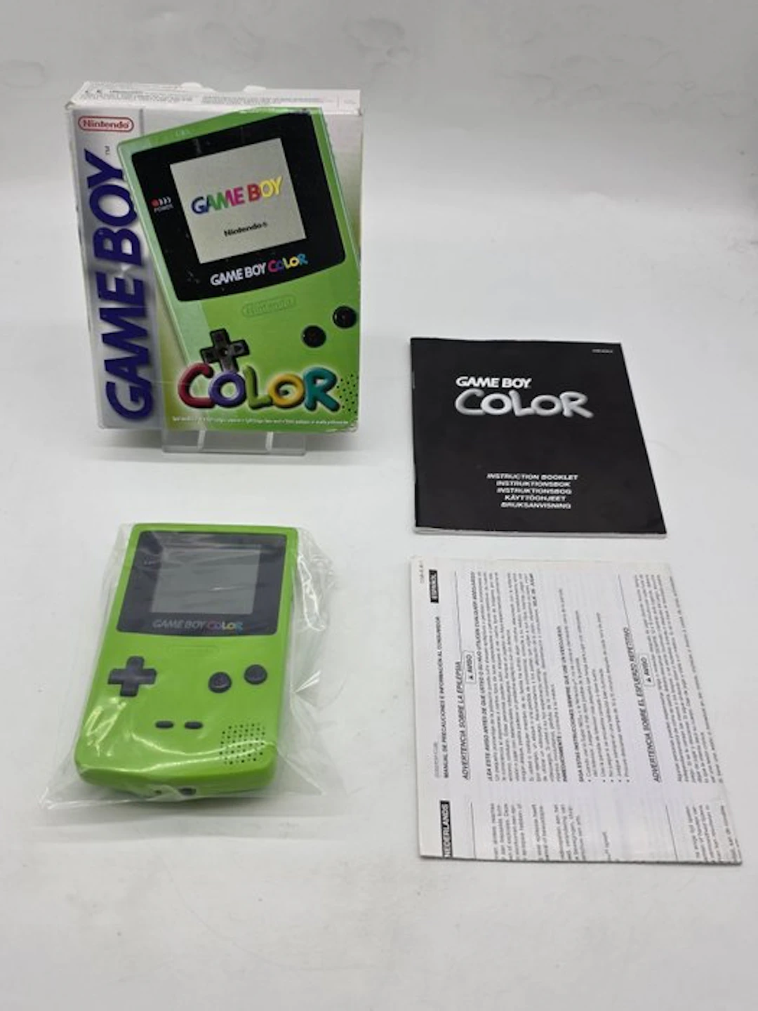Nintendo - Gameboy Color - First Release - GBC Limited...