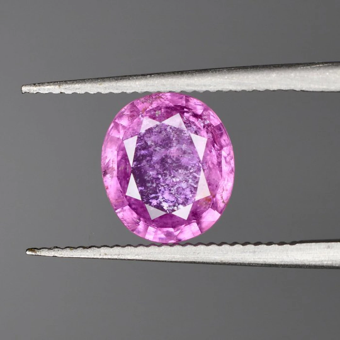 Pink Sapphire - 1.76 ct - International Gemological Institute (IGI) - Unheated