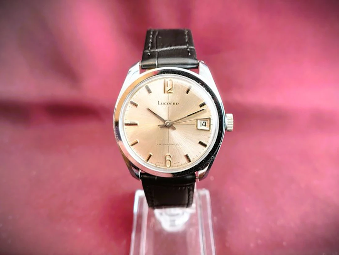 Lucerne - BG866 - No reserve price - Men - 1975