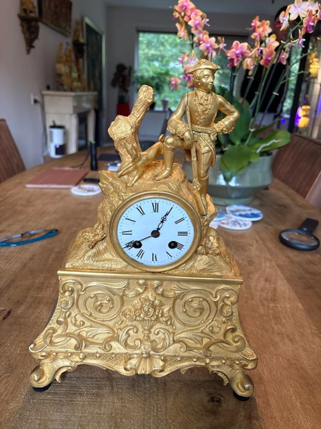 Figural mantel clock - Brass - 1850-1900