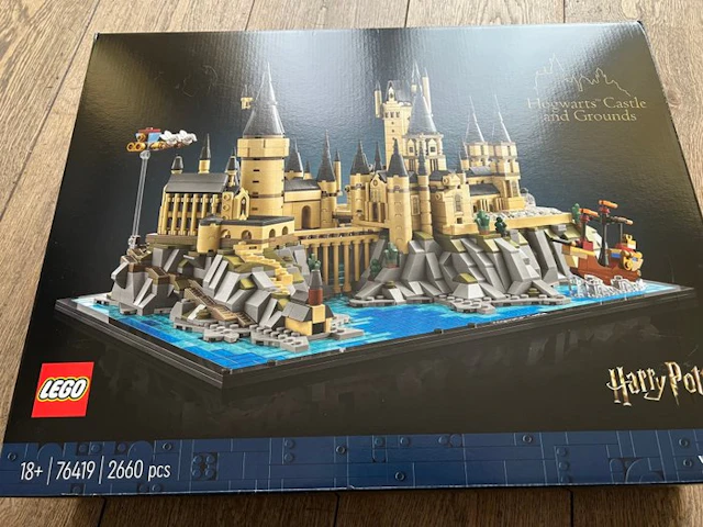 LEGO Set - 76419 - Harry Potter - Hogwarts Castle and Grounds