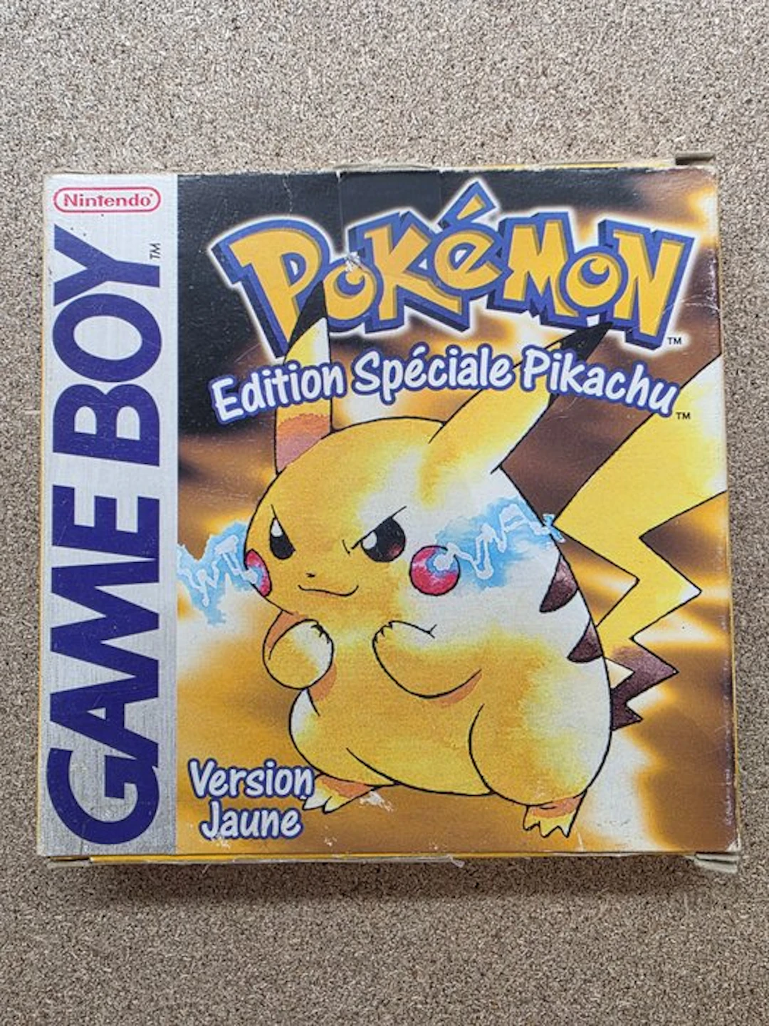 Nintendo - Gameboy Classic - Extremely Rare - Pokemon...