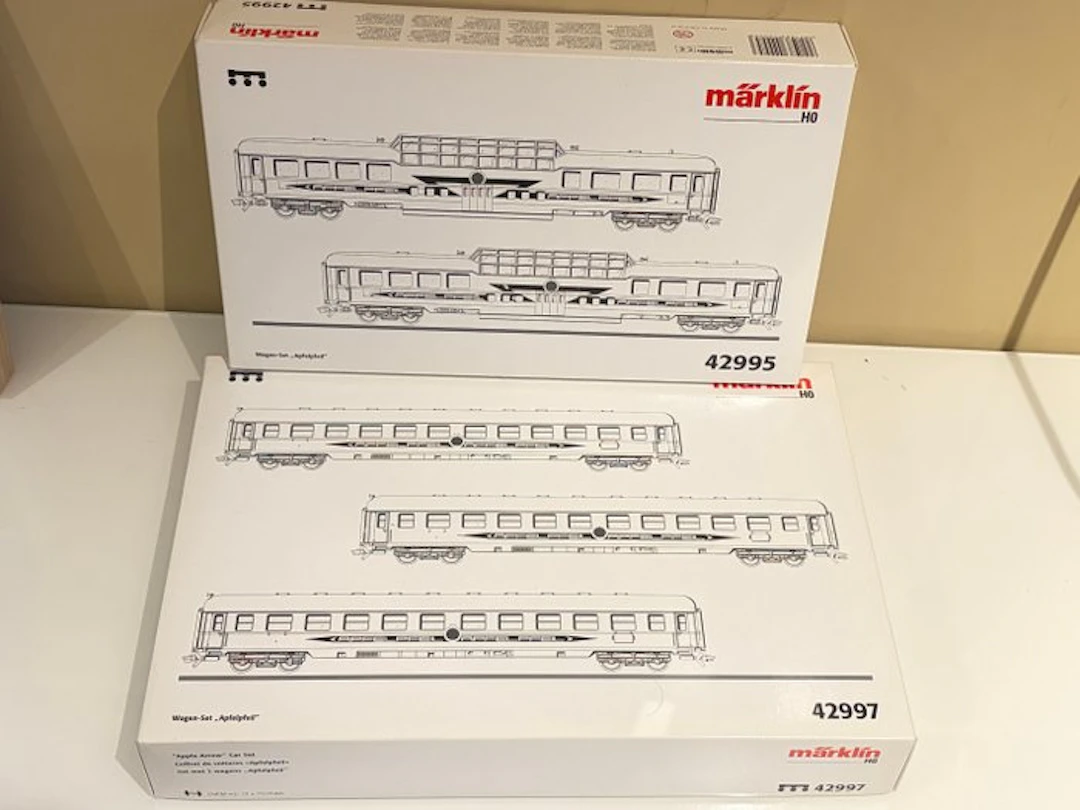 Märklin H0 - 42995/97 - Model train passenger carriage...