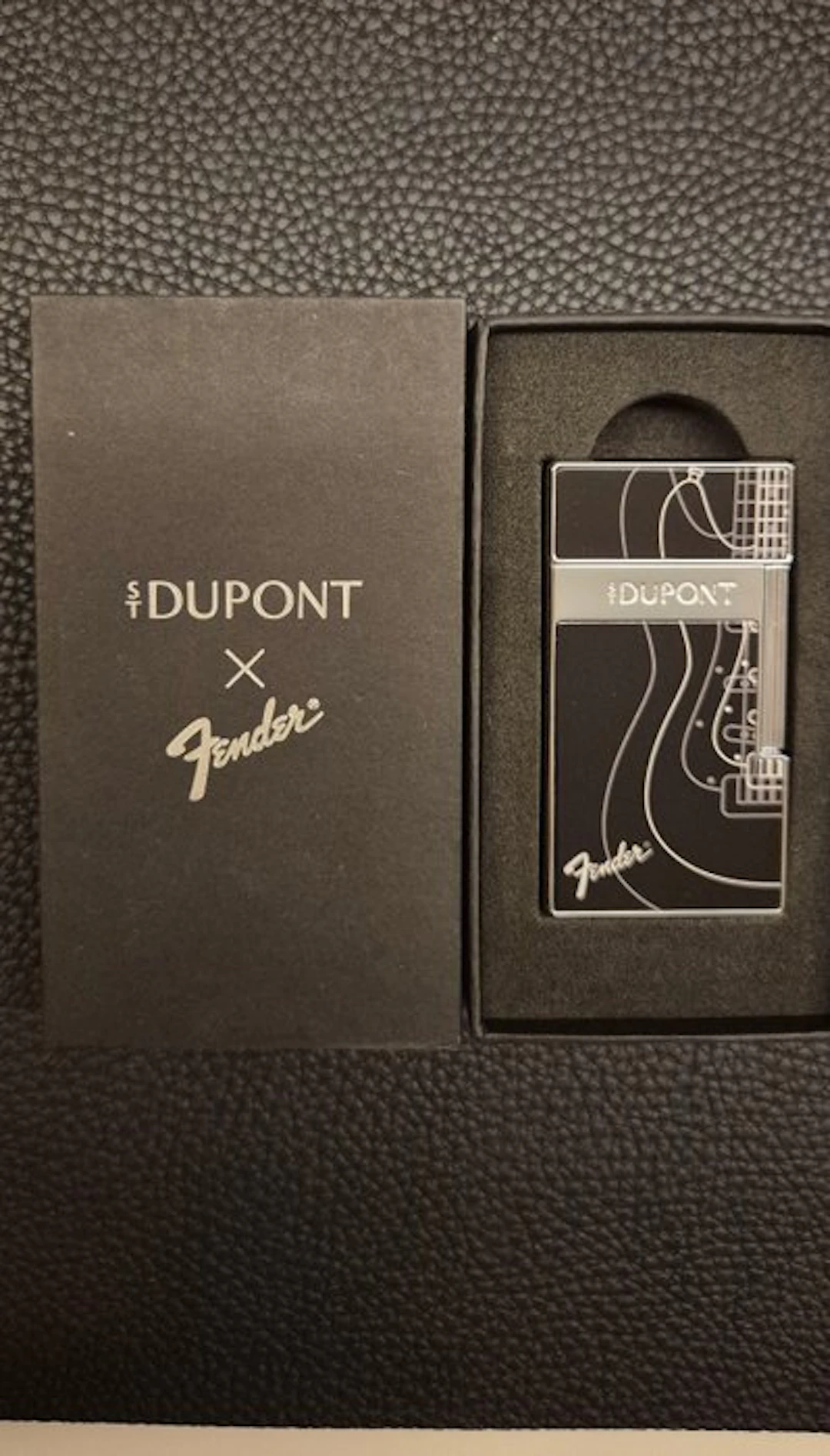 S.T. Dupont - Lighter - Lacquer, chrome