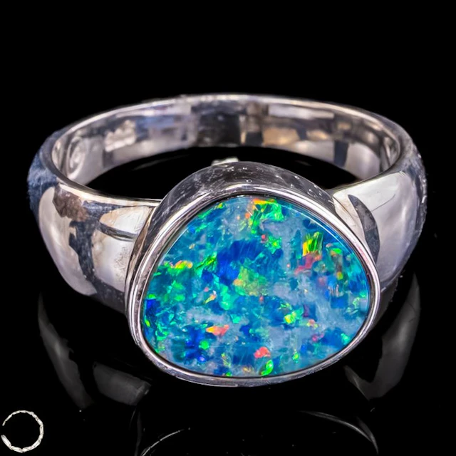 Natural Boulder Opal Ring from Australia – 925 silver 20ct- 4.62 g